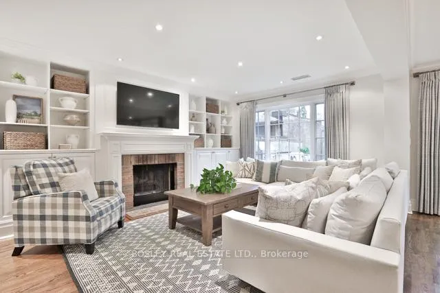 Photo 16 of 72 Hudson Drive, Toronto, Rosedale-Moore Park — HOMEH