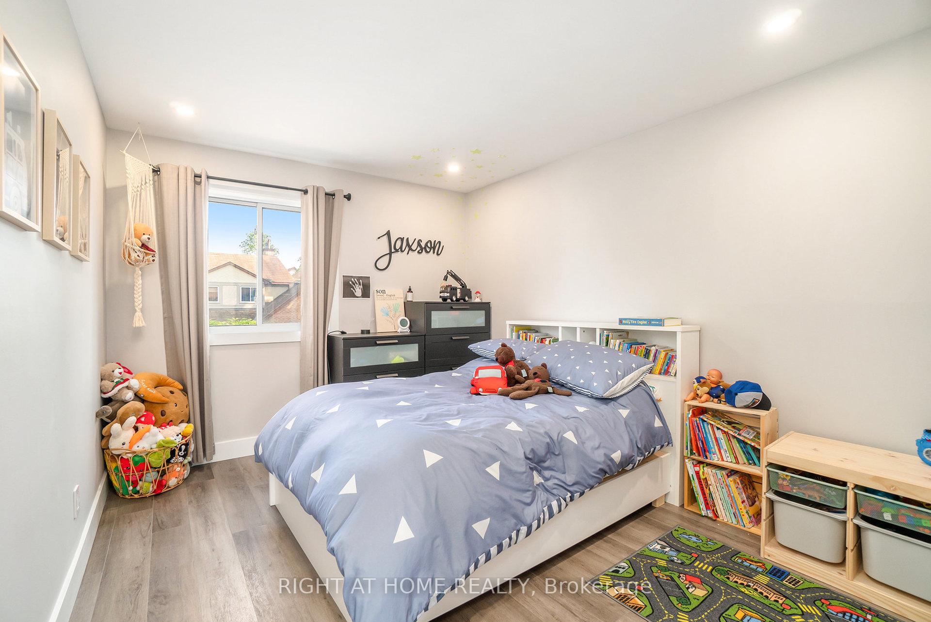 Photo 22 of 83 Versailles Private, Ottawa, Hunt Club Woods — HOMEH