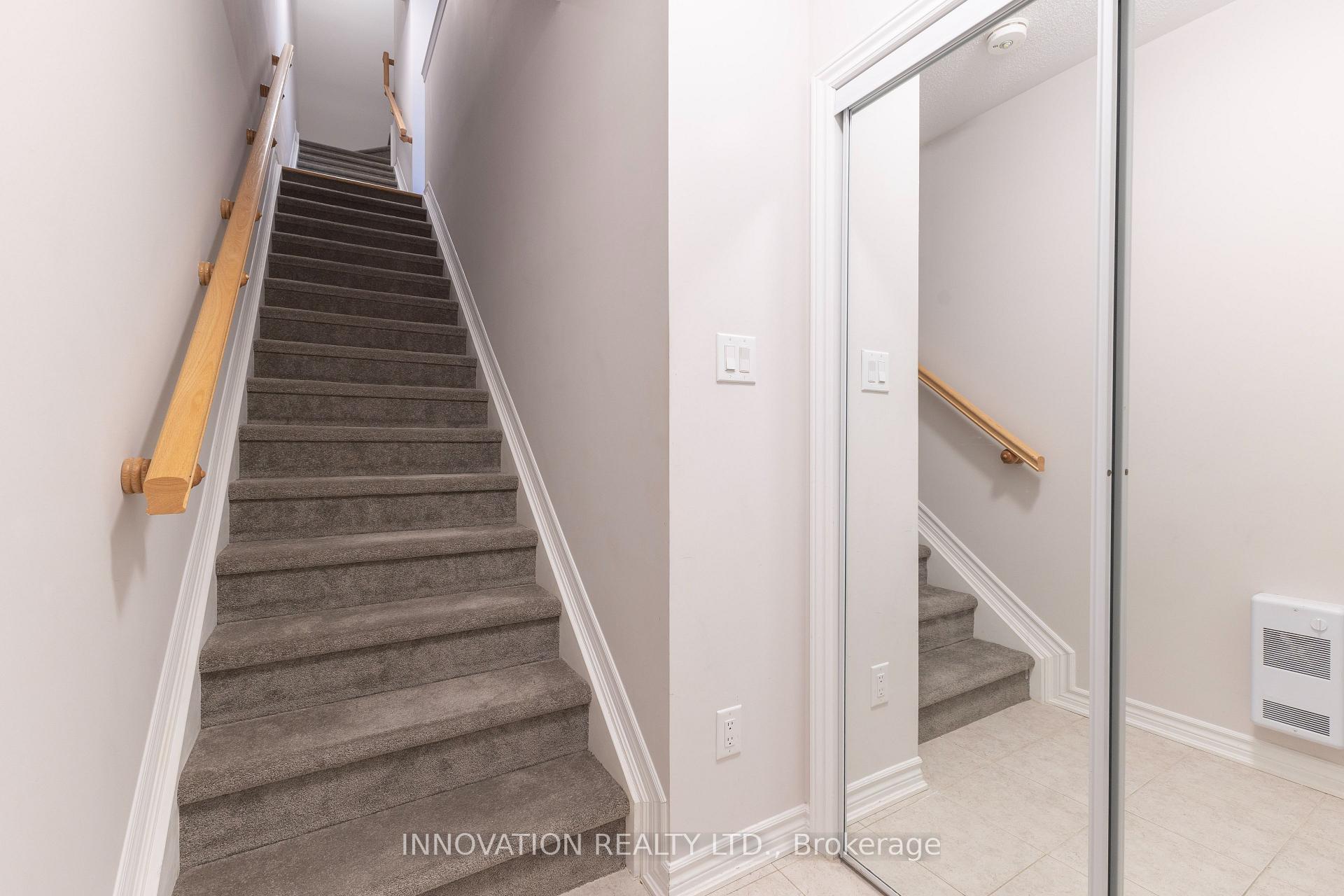 Photo 4 of 113 Pilot Private, Ottawa, Kanata - Emerald Meadows/Trailwest — HOMEH