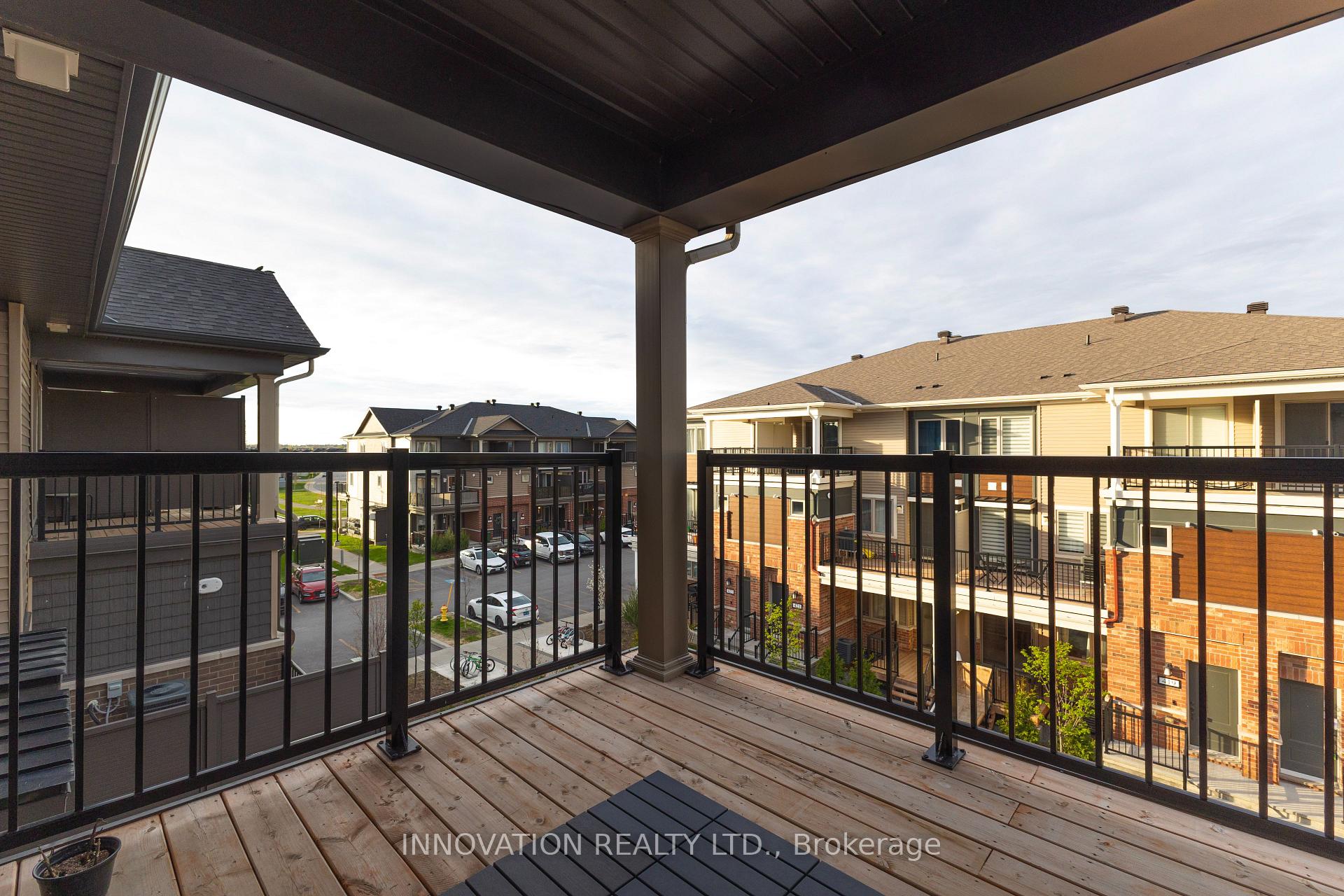 Photo 24 of 113 Pilot Private, Ottawa, Kanata - Emerald Meadows/Trailwest — HOMEH