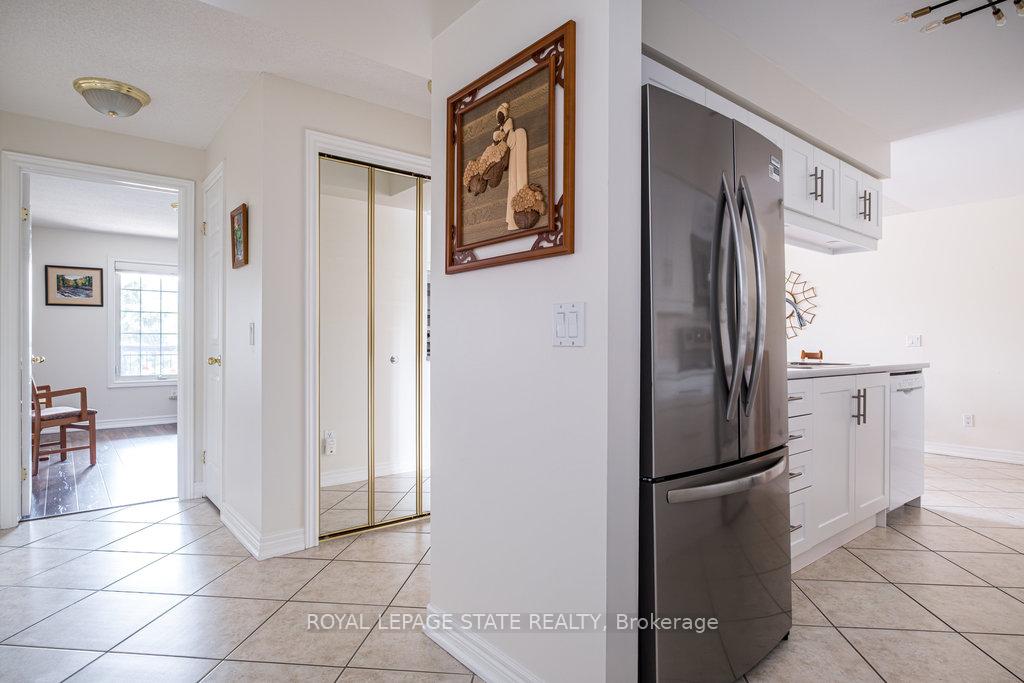Photo 3 of Unit 208, 990 Golf Links Road, Hamilton, Meadowlands — HOMEH