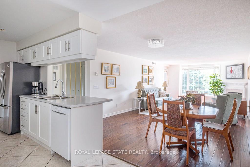 Photo 6 of Unit 208, 990 Golf Links Road, Hamilton, Meadowlands — HOMEH