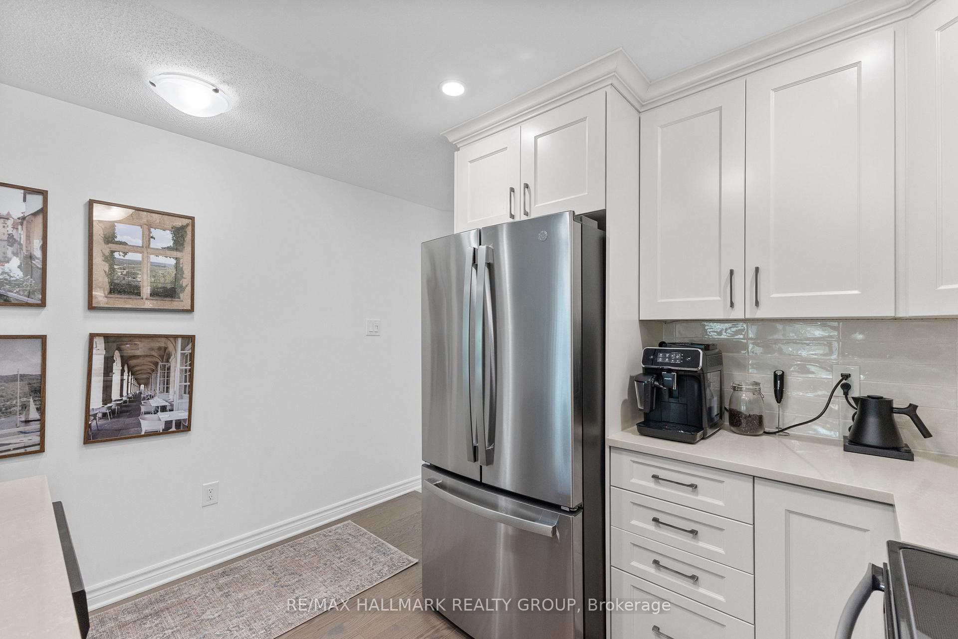 Photo 4 of Unit 112, 616 Danaca Private, Ottawa, Carson Meadows — HOMEH