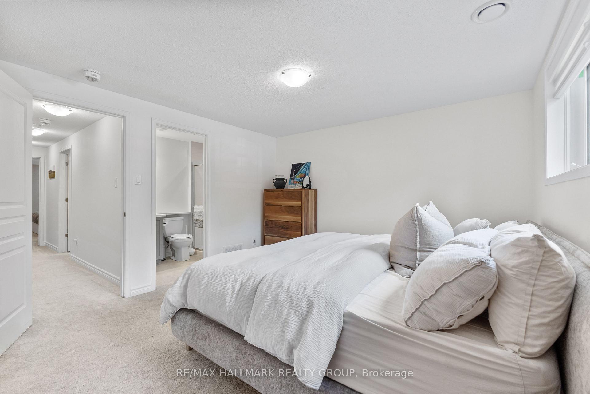 Photo 14 of Unit 112, 616 Danaca Private, Ottawa, Carson Meadows — HOMEH