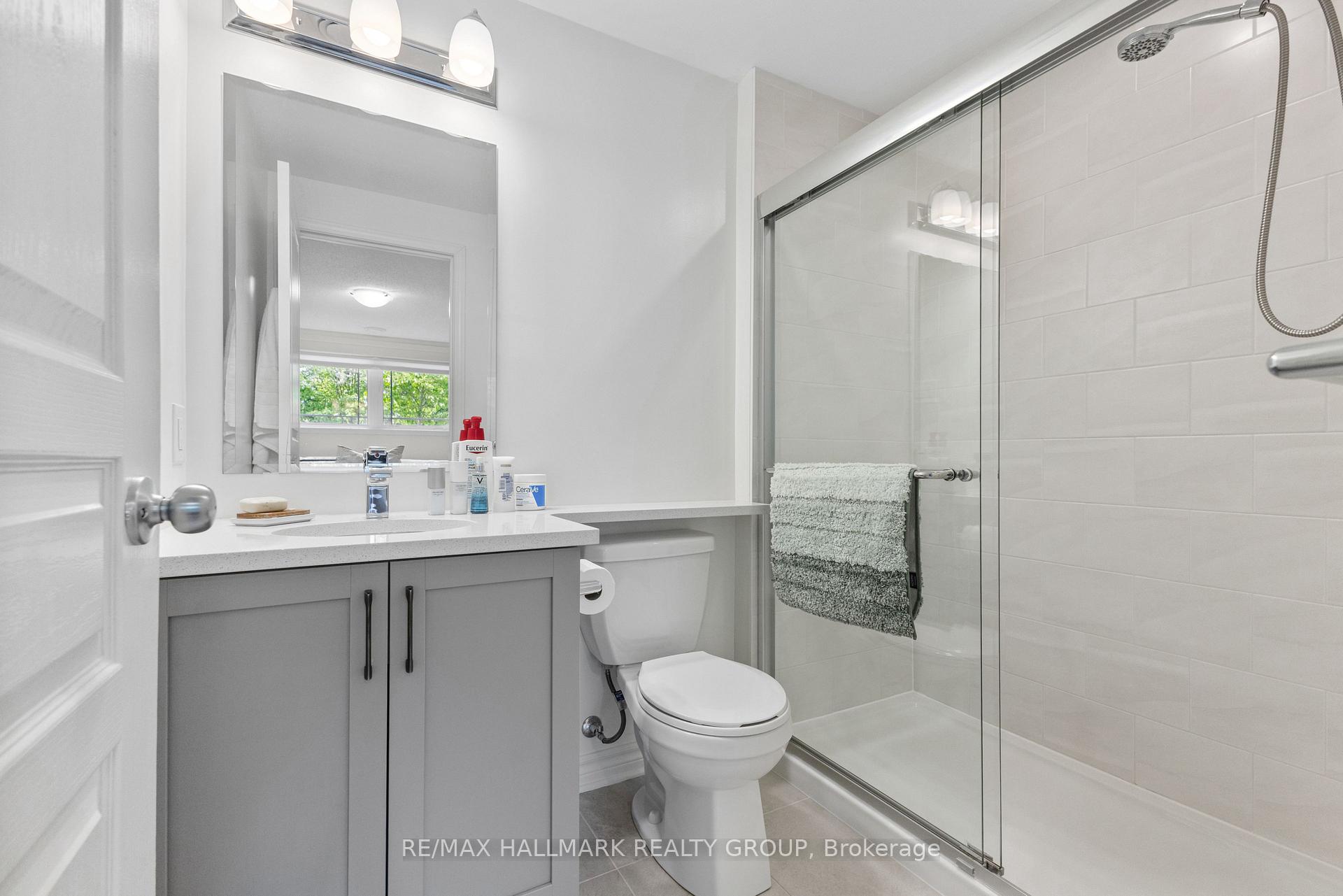 Photo 15 of Unit 112, 616 Danaca Private, Ottawa, Carson Meadows — HOMEH