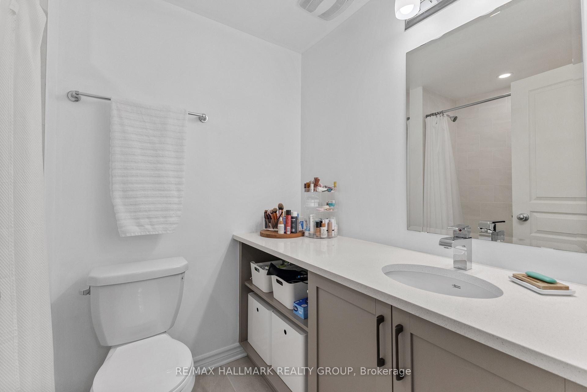 Photo 19 of Unit 112, 616 Danaca Private, Ottawa, Carson Meadows — HOMEH