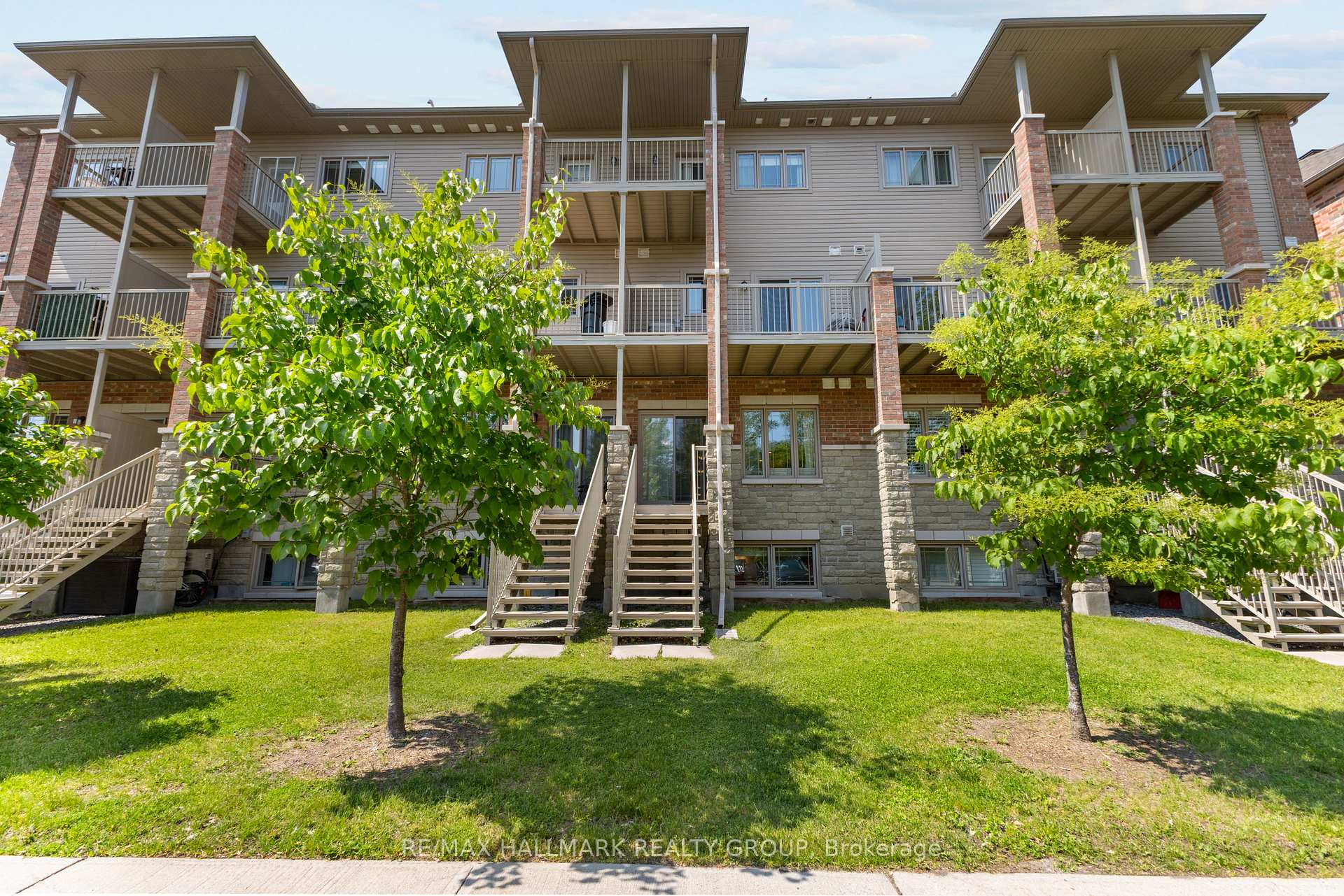 Photo 22 of Unit 112, 616 Danaca Private, Ottawa, Carson Meadows — HOMEH