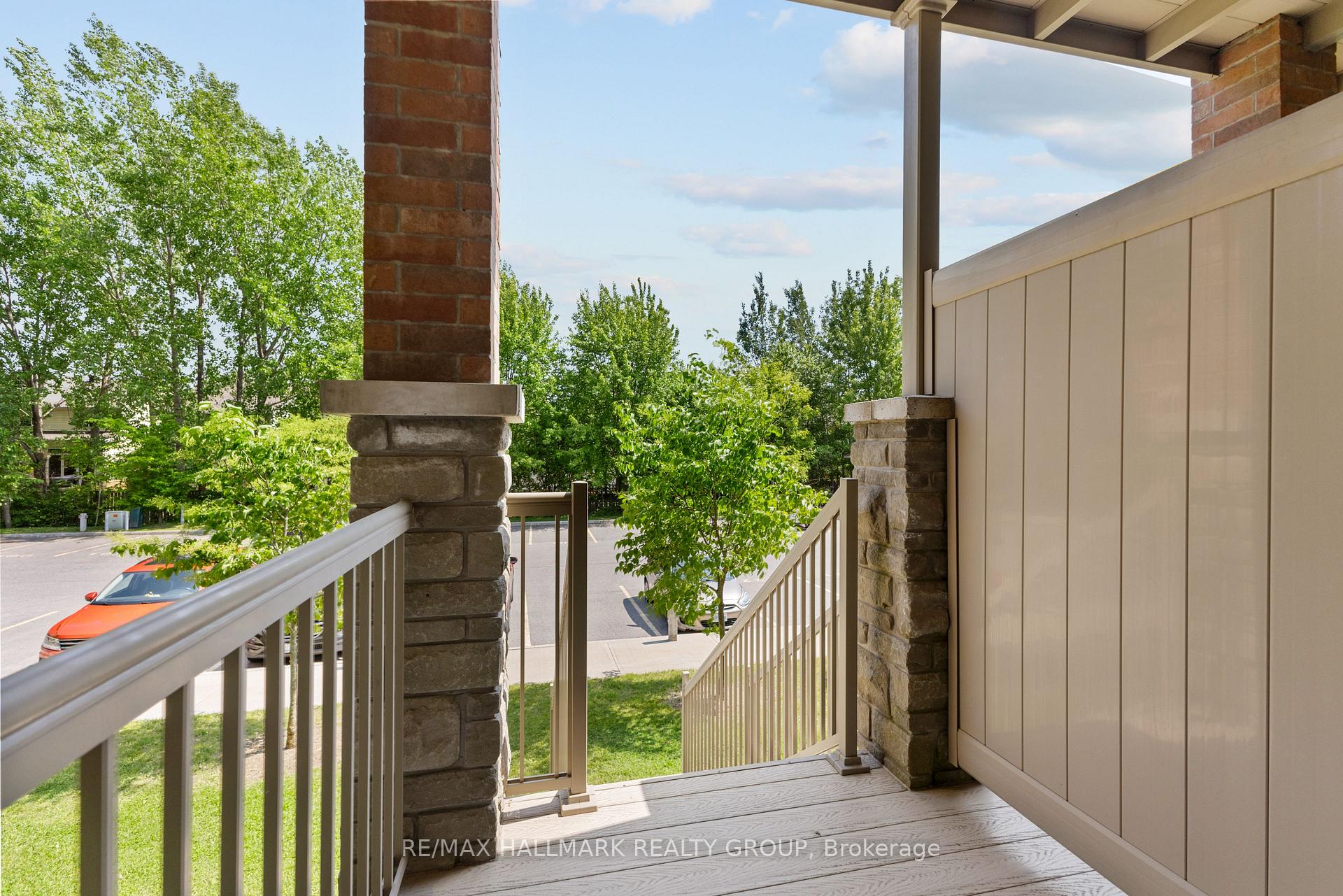 Photo 24 of Unit 112, 616 Danaca Private, Ottawa, Carson Meadows — HOMEH