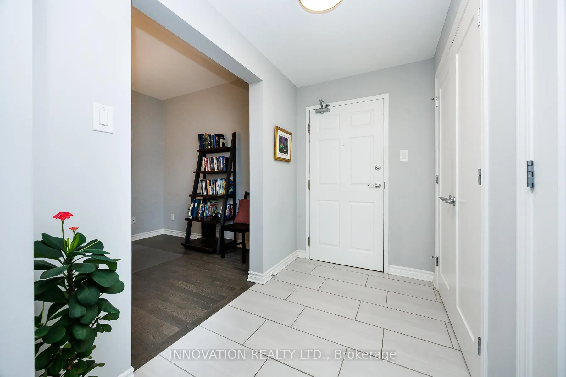 Photo 3 of Unit 103, 320 Jatoba, Ottawa, Kanata - Emerald Meadows/Trailwest — HOMEH