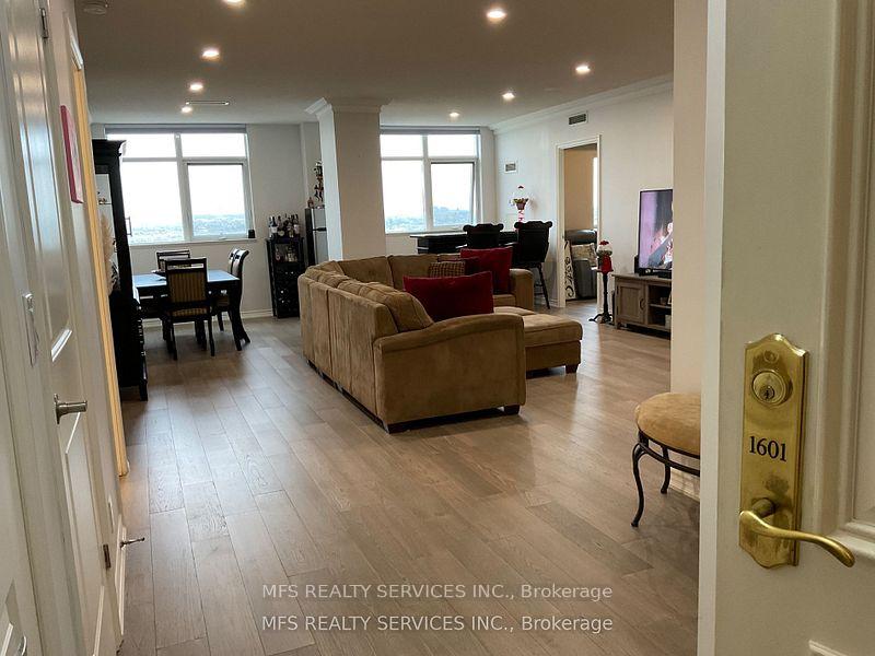 Photo 9 of Unit 1601, 9235 Jane Street, Vaughan, Maple — HOMEH