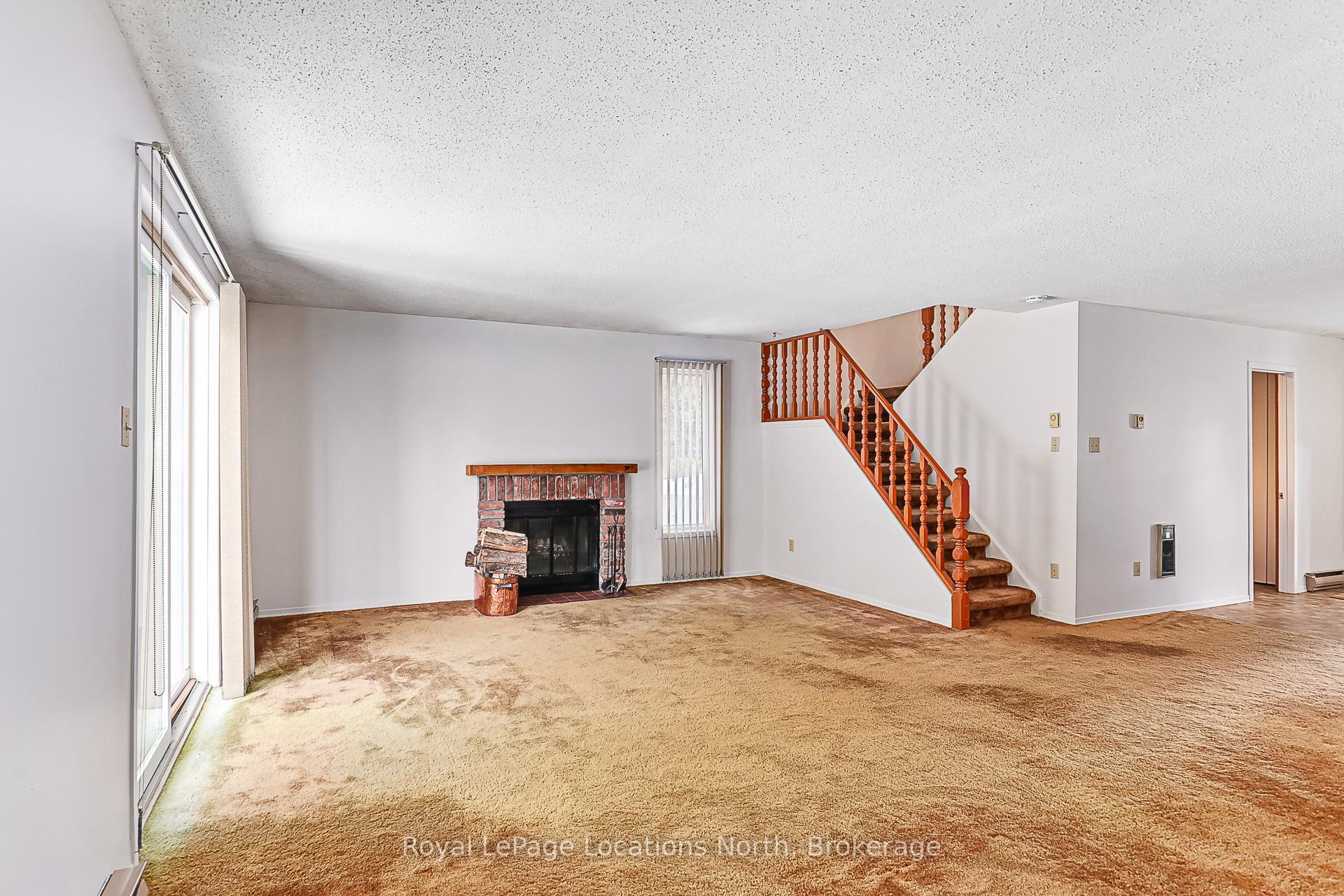 Photo 11 of Unit 7, 147 Escarpment Crescent, Collingwood — HOMEH