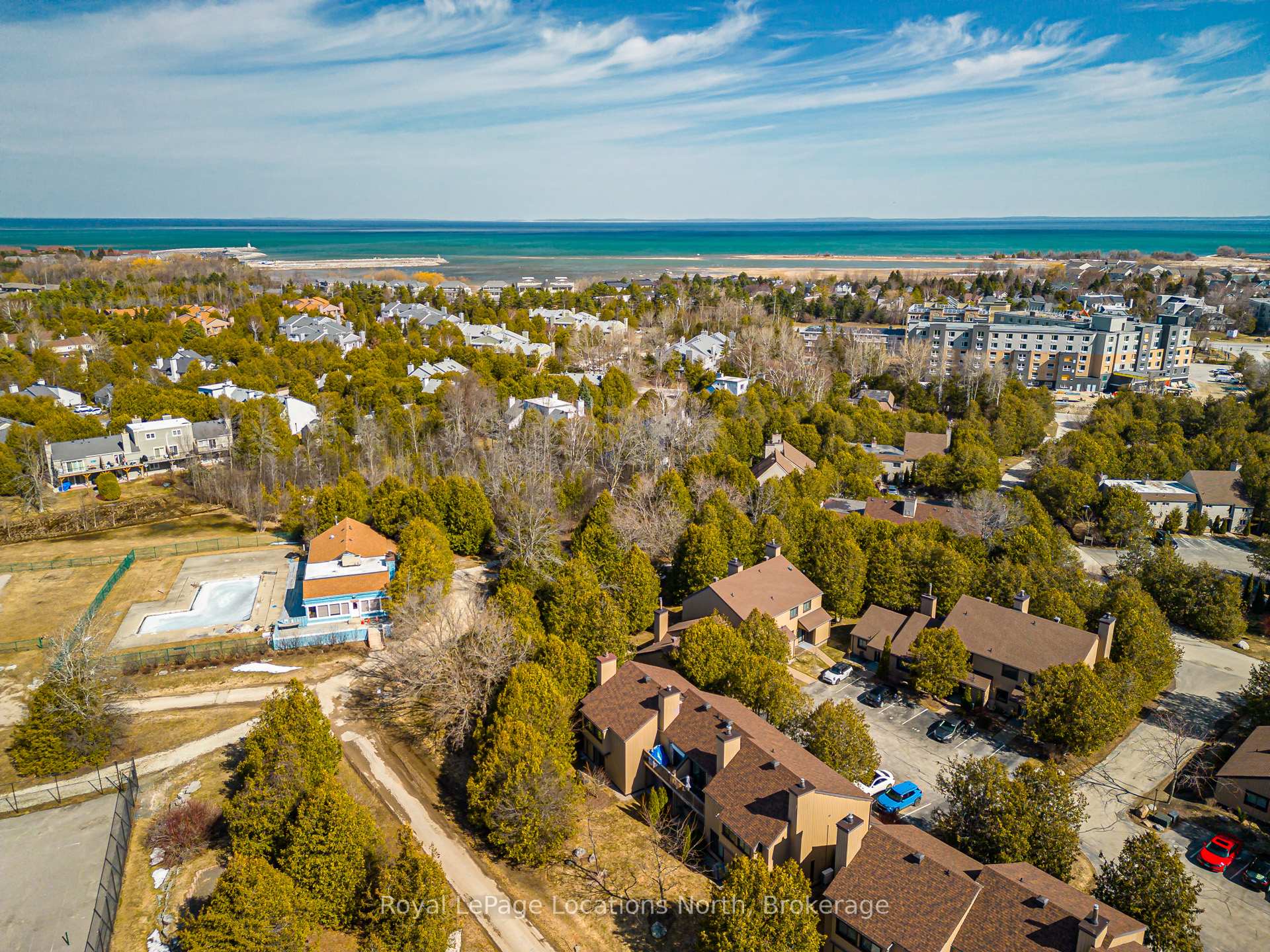 Photo 32 of Unit 7, 147 Escarpment Crescent, Collingwood — HOMEH