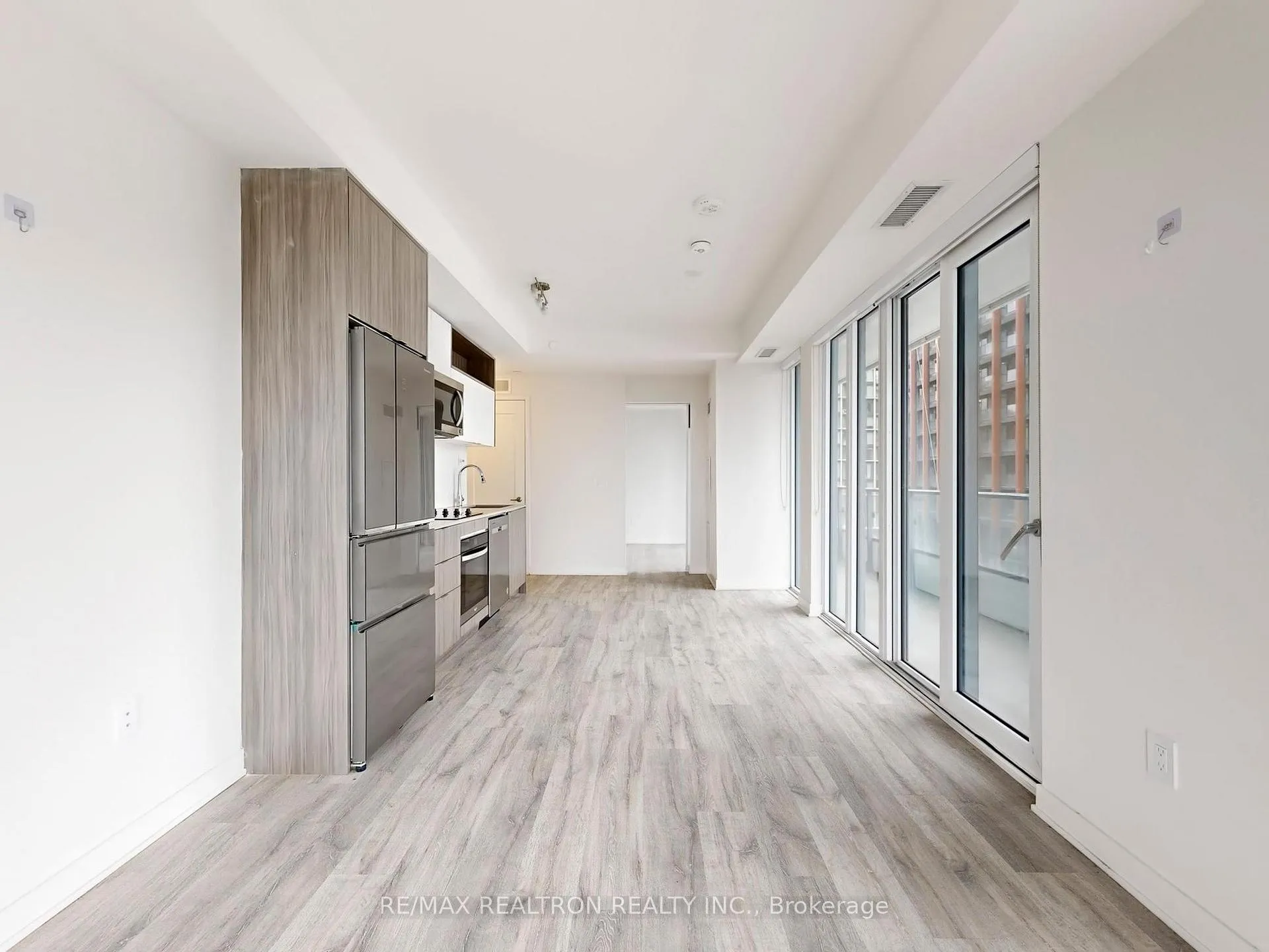 Photo 17 of Unit 1202, 70 Princess Street, Toronto, Moss Park — HOMEH
