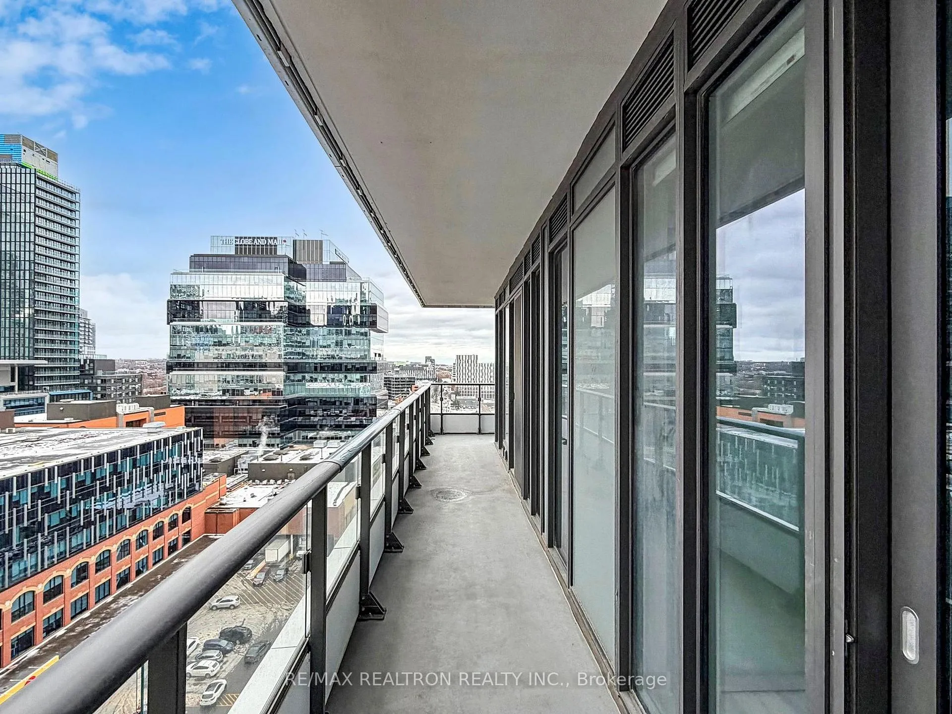 Photo 22 of Unit 1202, 70 Princess Street, Toronto, Moss Park — HOMEH