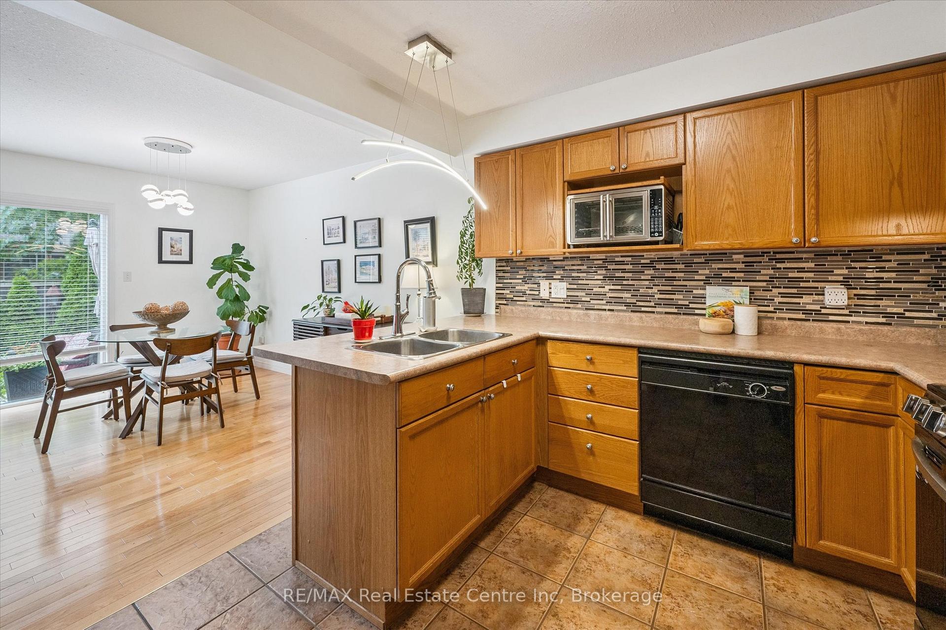 Photo 11 of Unit 24, 31 Schroder Crescent, Guelph, Grange Road — HOMEH