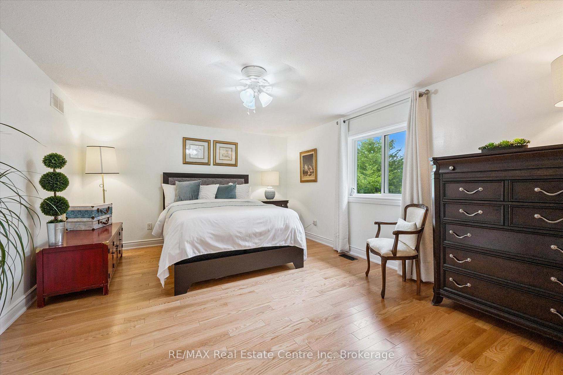 Photo 15 of Unit 24, 31 Schroder Crescent, Guelph, Grange Road — HOMEH