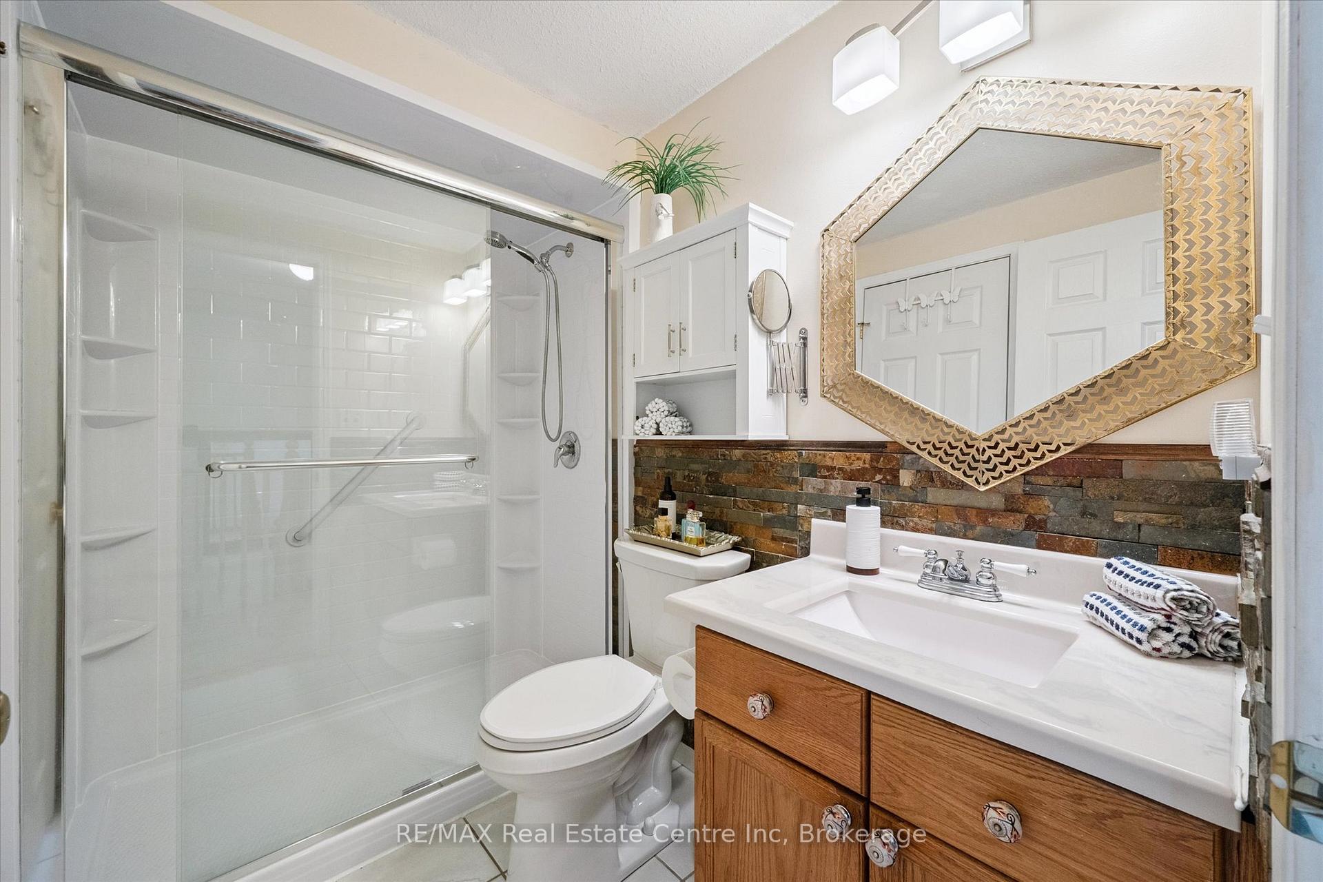 Photo 17 of Unit 24, 31 Schroder Crescent, Guelph, Grange Road — HOMEH