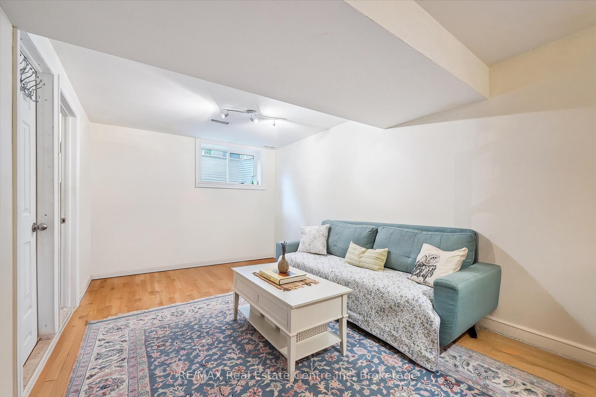 Photo 20 of Unit 24, 31 Schroder Crescent, Guelph, Grange Road — HOMEH