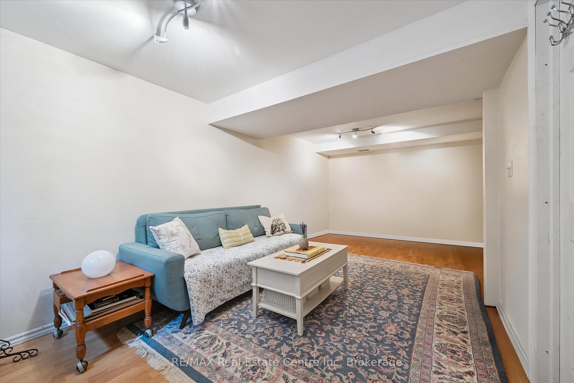 Photo 21 of Unit 24, 31 Schroder Crescent, Guelph, Grange Road — HOMEH