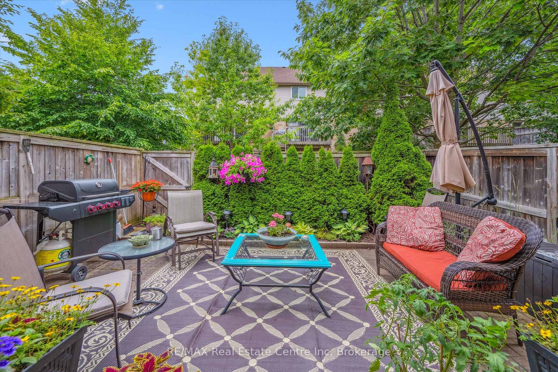 Photo 26 of Unit 24, 31 Schroder Crescent, Guelph, Grange Road — HOMEH