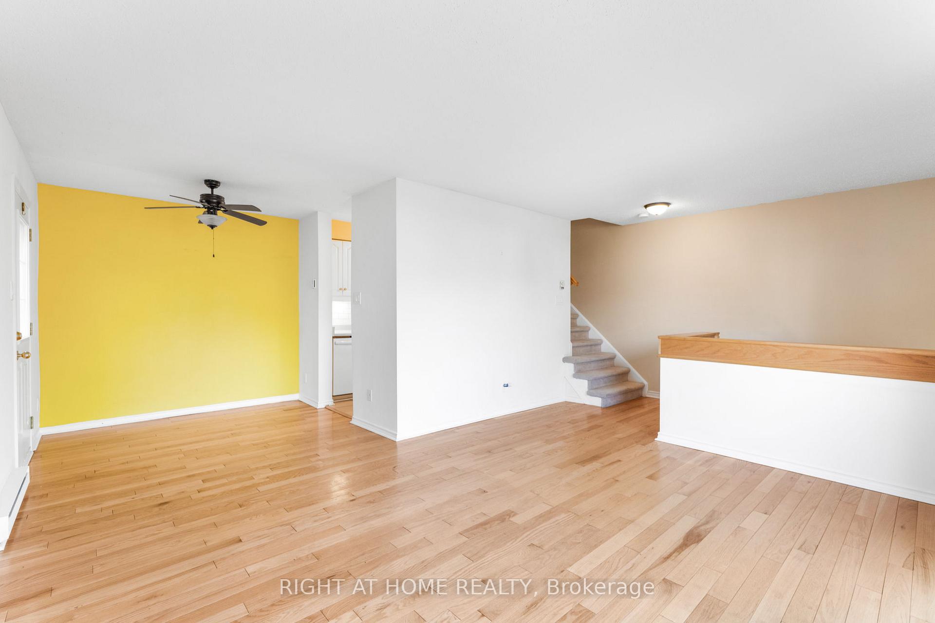 Photo 7 of 23D Forester Crescent, Ottawa, Westcliffe Estates — HOMEH