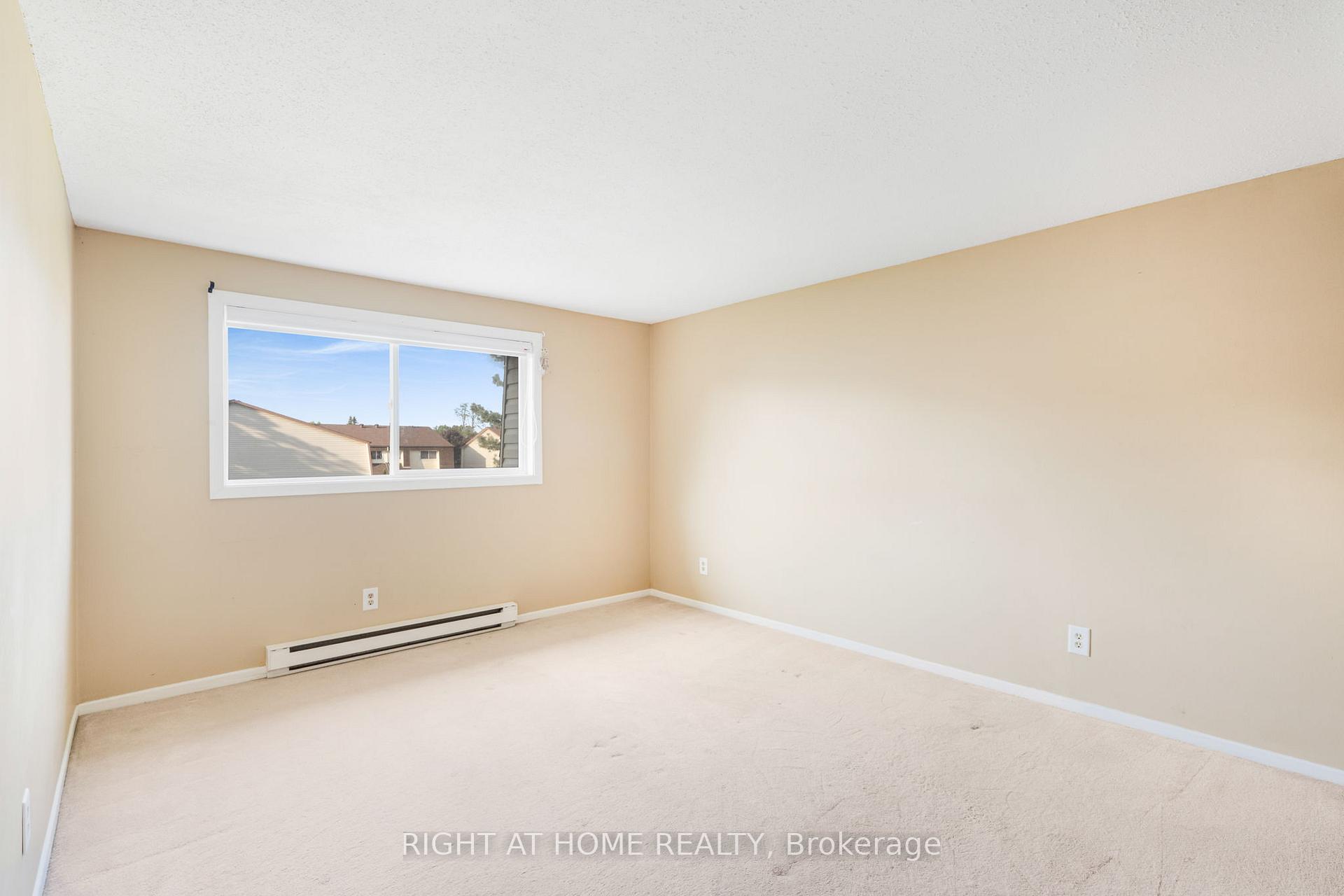 Photo 15 of 23D Forester Crescent, Ottawa, Westcliffe Estates — HOMEH