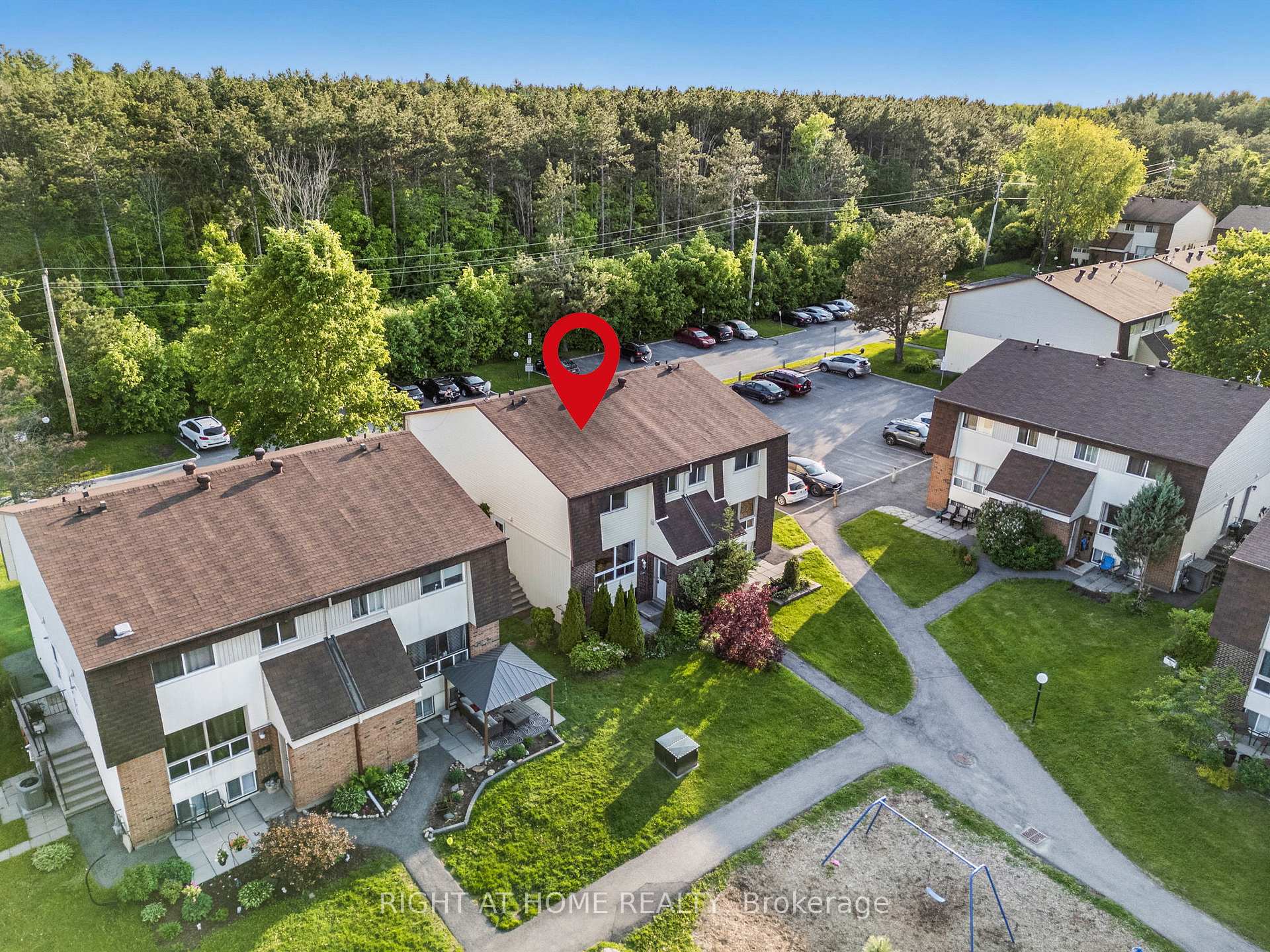 Photo 26 of 23D Forester Crescent, Ottawa, Westcliffe Estates — HOMEH