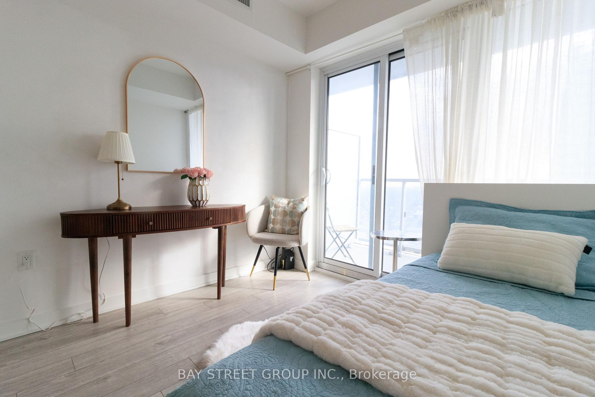 Photo 1 of Unit 2807, 195 Redpath Avenue, Toronto, Mount Pleasant West — HOMEH