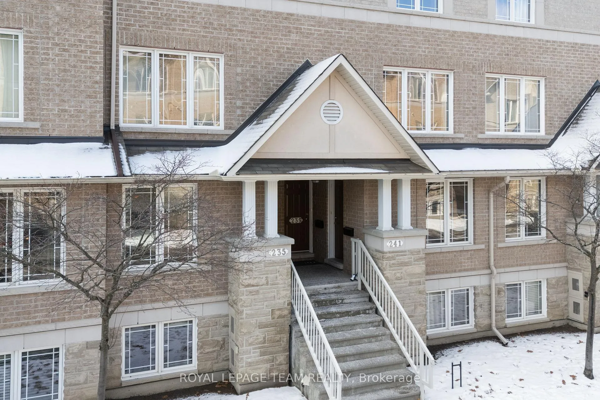 Photo 3 of 239 Paseo Private, Ottawa, Centrepointe — HOMEH