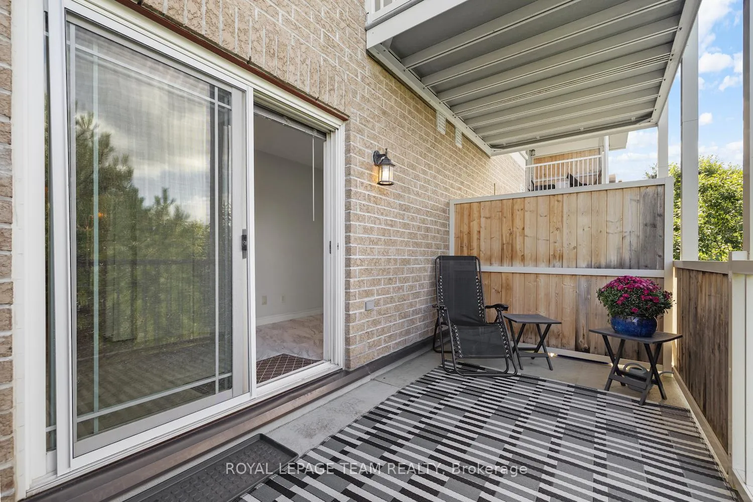 Photo 15 of 239 Paseo Private, Ottawa, Centrepointe — HOMEH