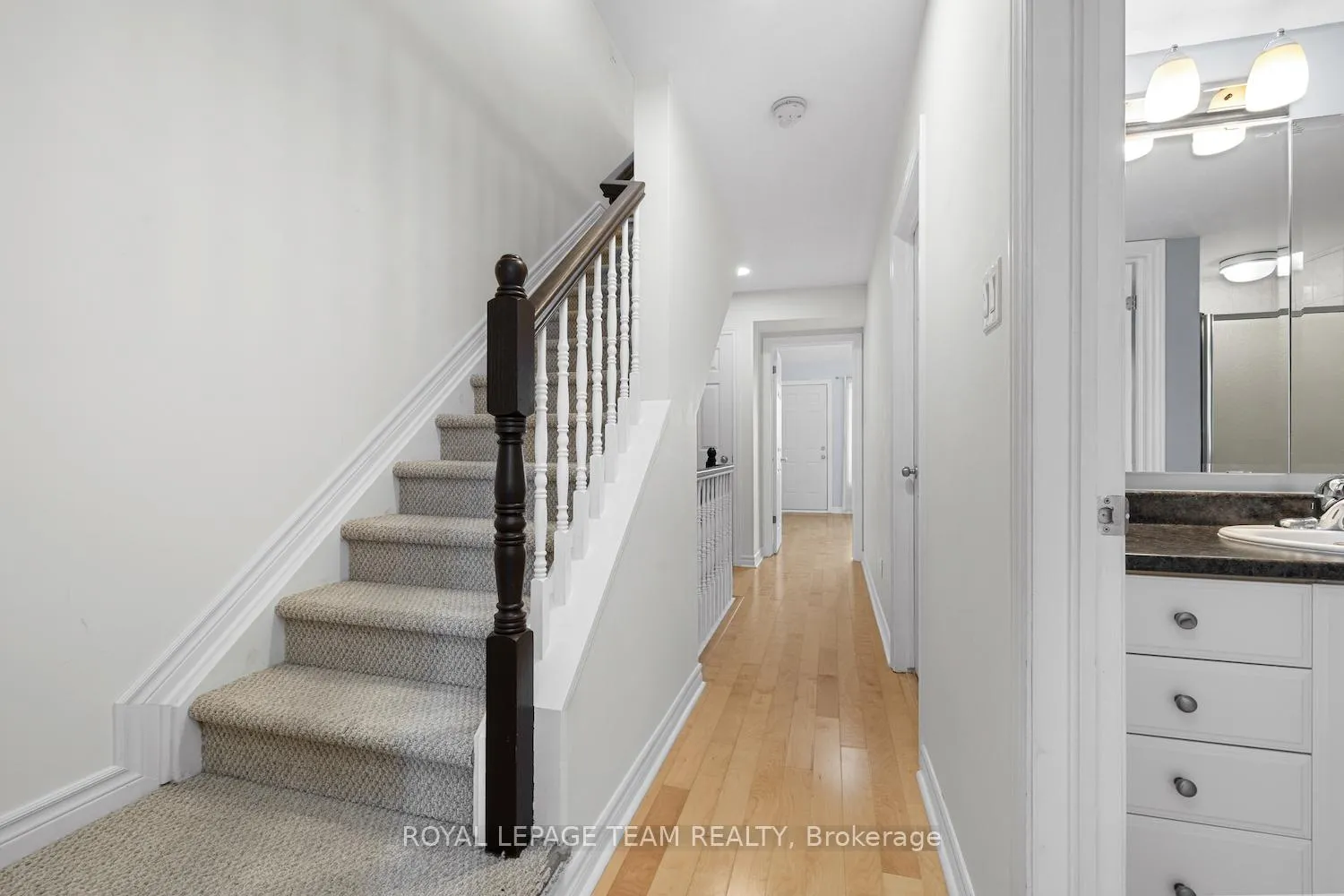 Photo 31 of 239 Paseo Private, Ottawa, Centrepointe — HOMEH