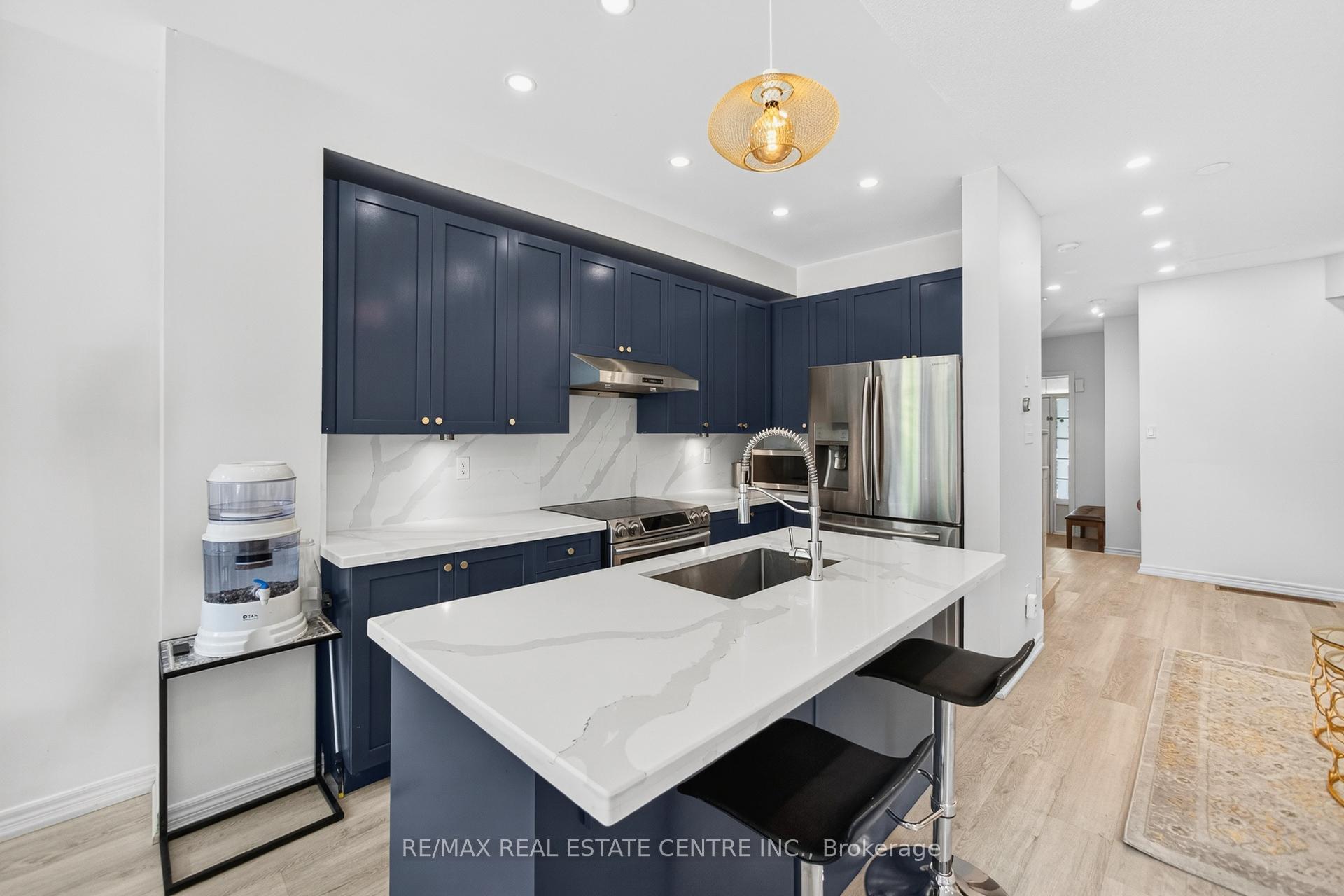 Photo 5 of 31 Martree Crescent, Brampton, Madoc — HOMEH