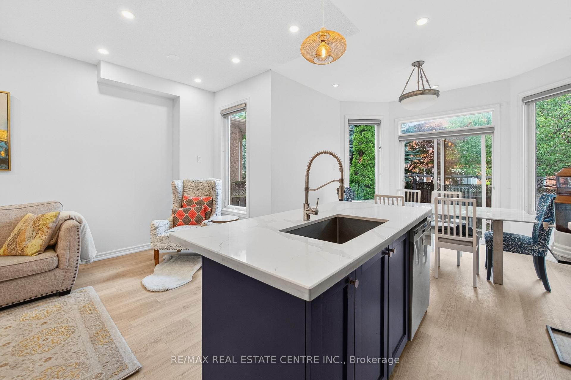 Photo 12 of 31 Martree Crescent, Brampton, Madoc — HOMEH