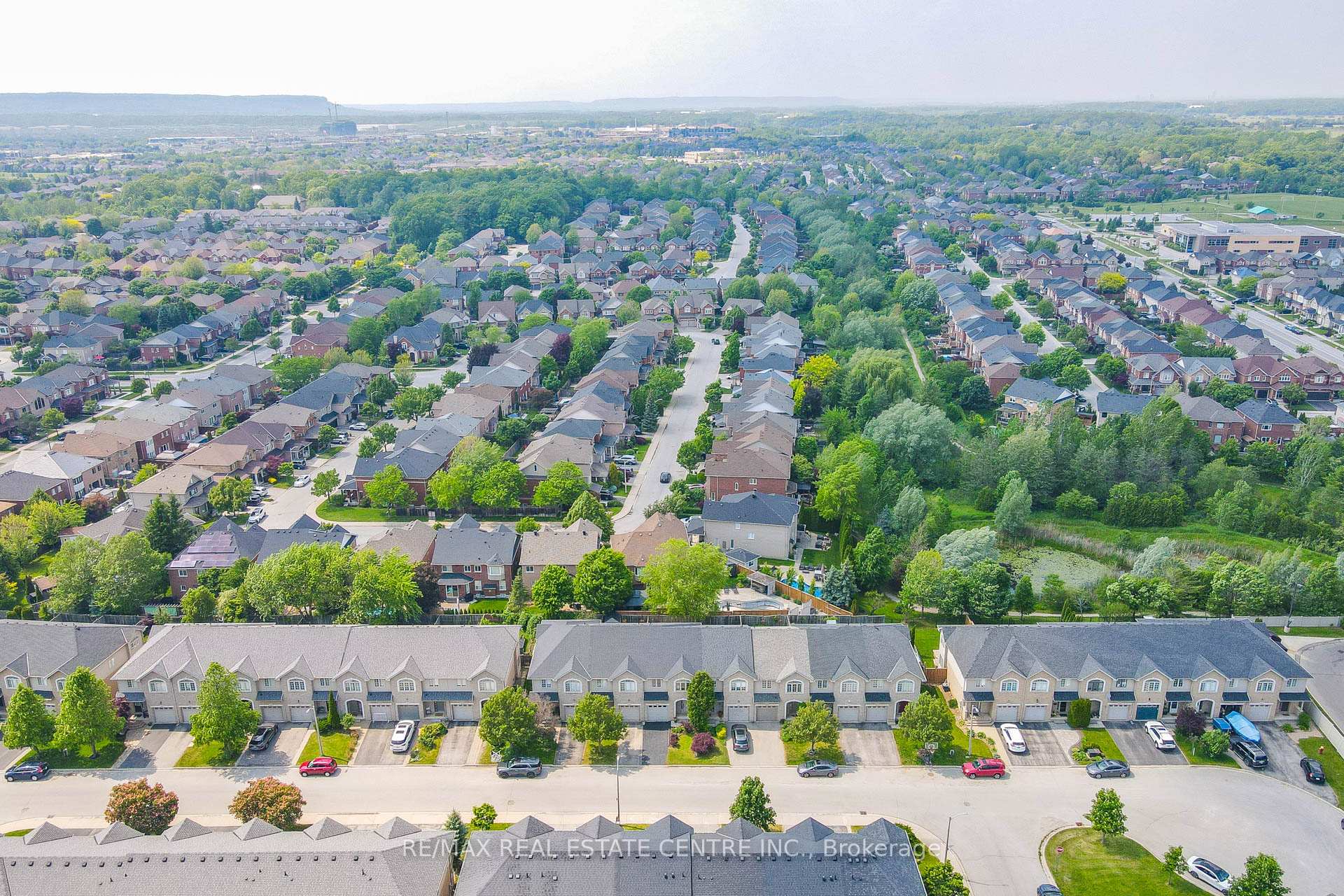 Photo 35 of 31 Martree Crescent, Brampton, Madoc — HOMEH