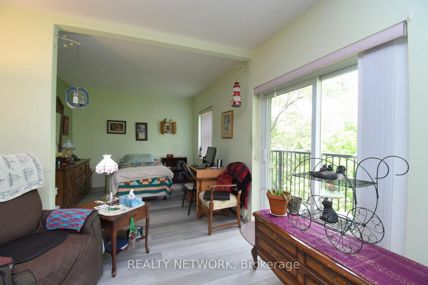 Photo 13 of Unit 505, 40 Robinson Street, Hamilton, Durand — HOMEH