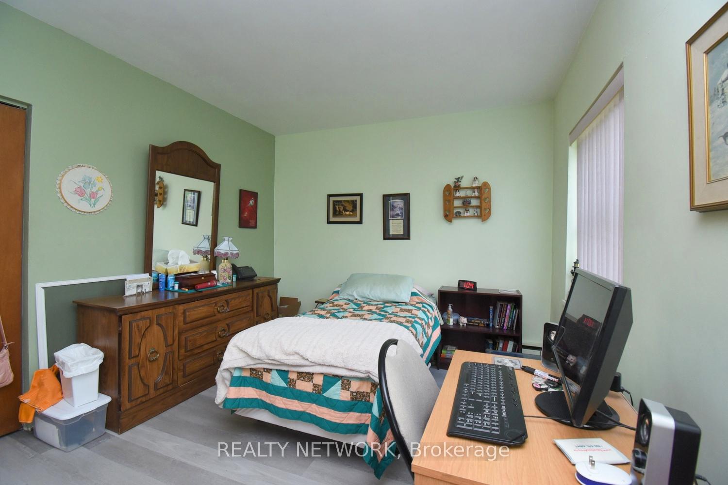 Photo 14 of Unit 505, 40 Robinson Street, Hamilton, Durand — HOMEH
