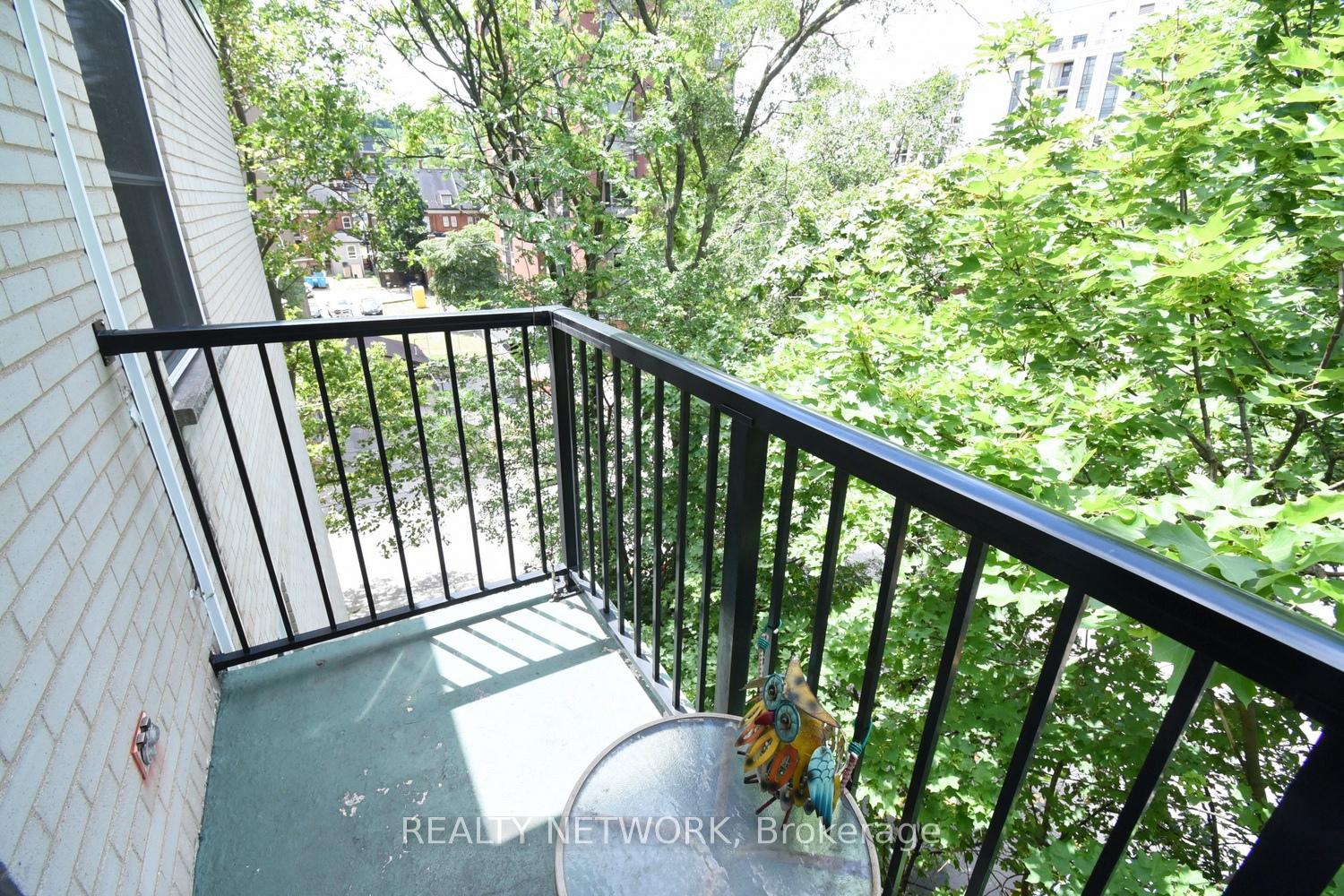 Photo 17 of Unit 505, 40 Robinson Street, Hamilton, Durand — HOMEH