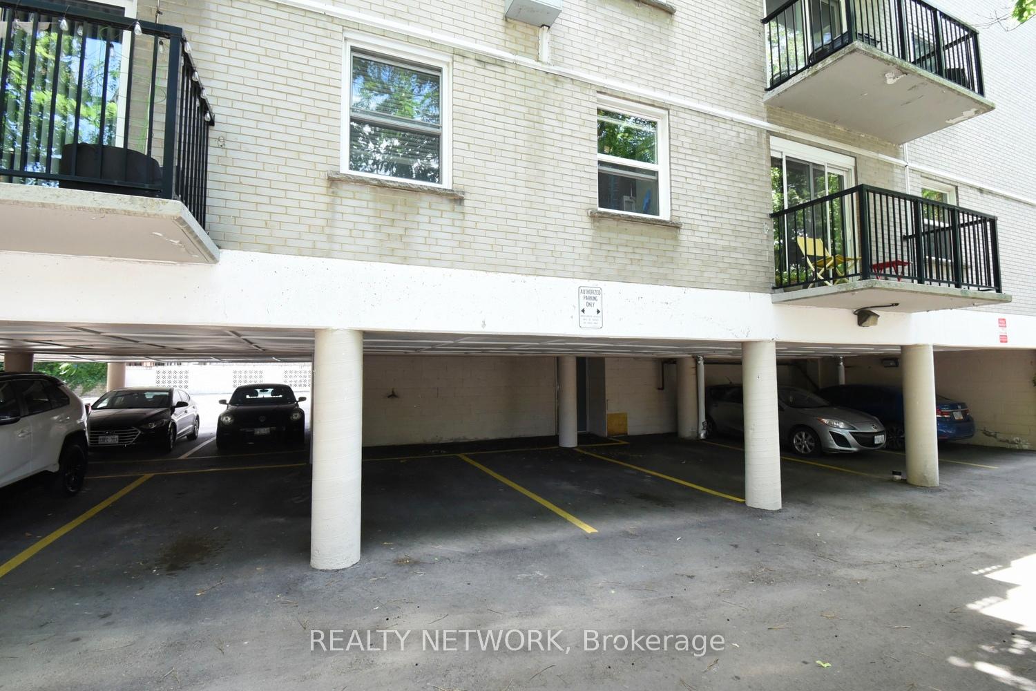 Photo 22 of Unit 505, 40 Robinson Street, Hamilton, Durand — HOMEH