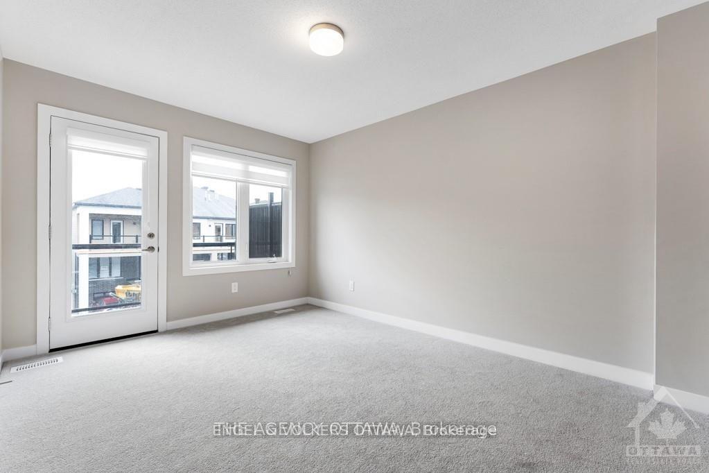 Photo 9 of 218 Speckled Alder Row, Ottawa, Barrhaven - Half Moon Bay — HOMEH