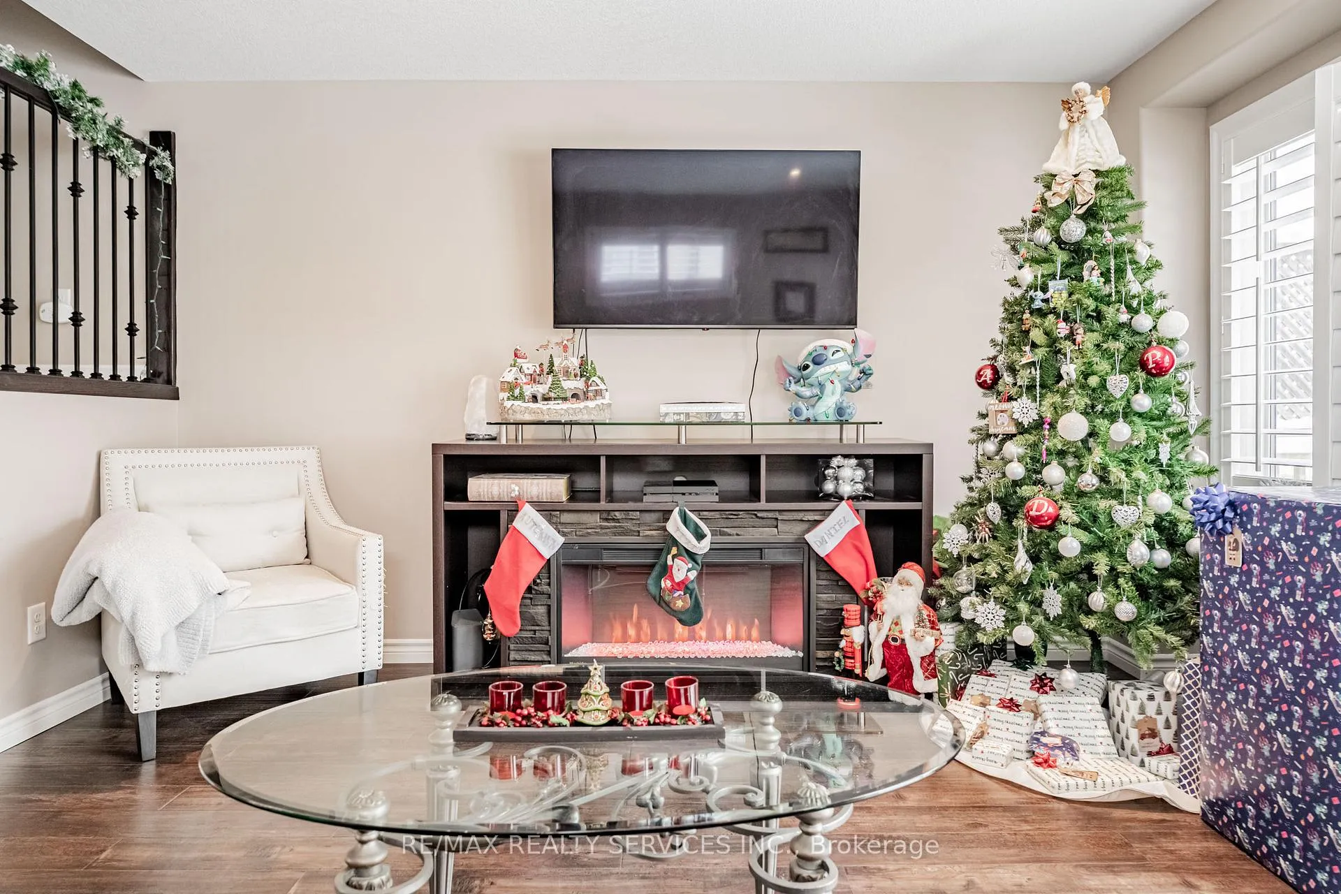 Photo 11 of Unit 32, 10 Foxglove Crescent, Kitchener, Larentian West — HOMEH
