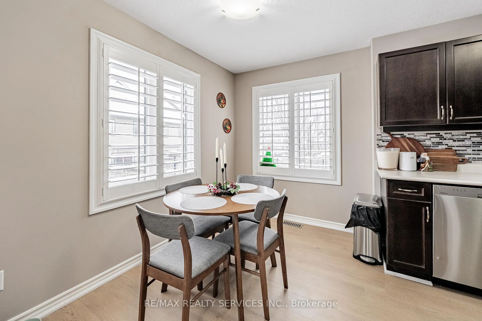 Photo 13 of Unit 32, 10 Foxglove Crescent, Kitchener, Larentian West — HOMEH