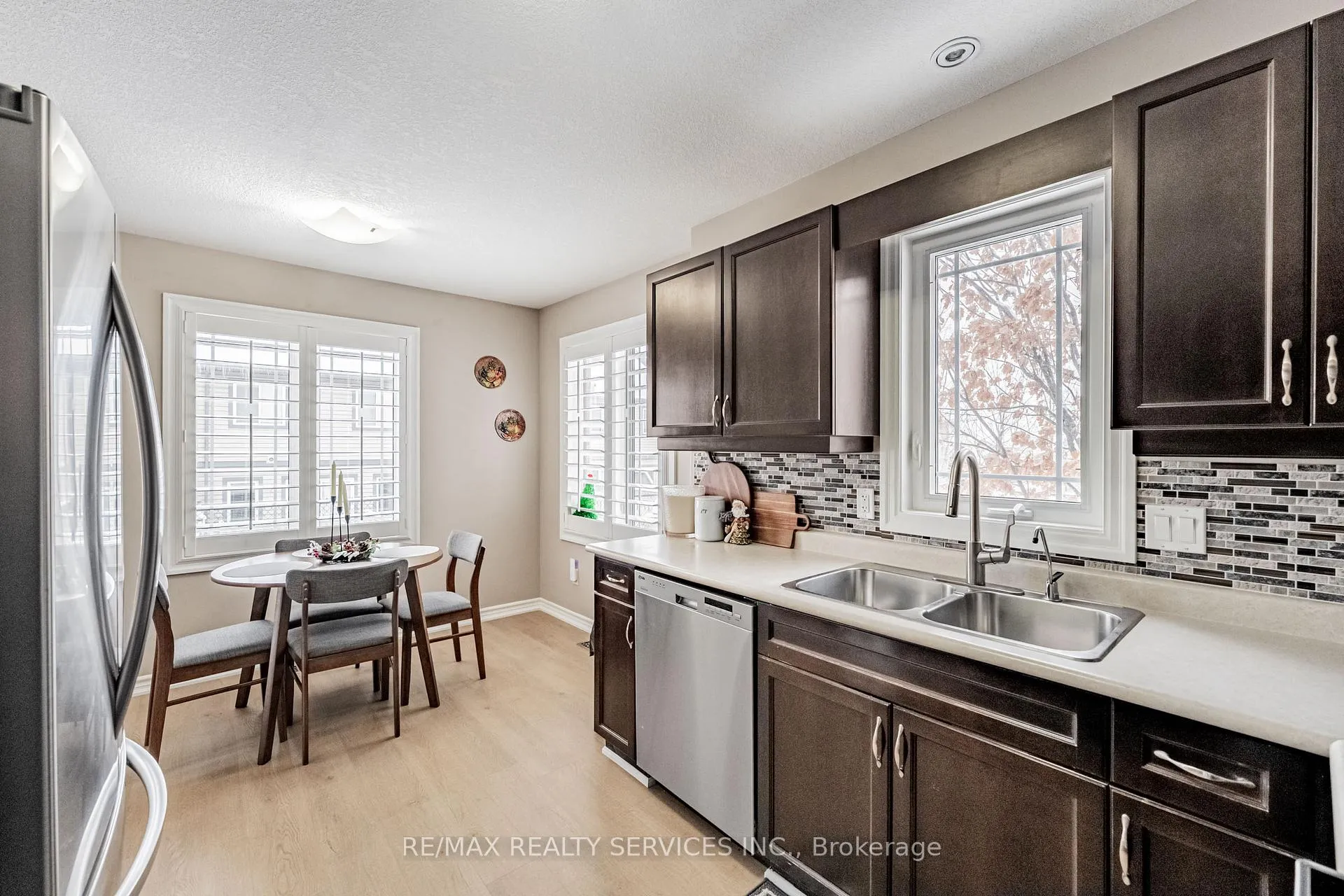 Photo 21 of Unit 32, 10 Foxglove Crescent, Kitchener, Larentian West — HOMEH