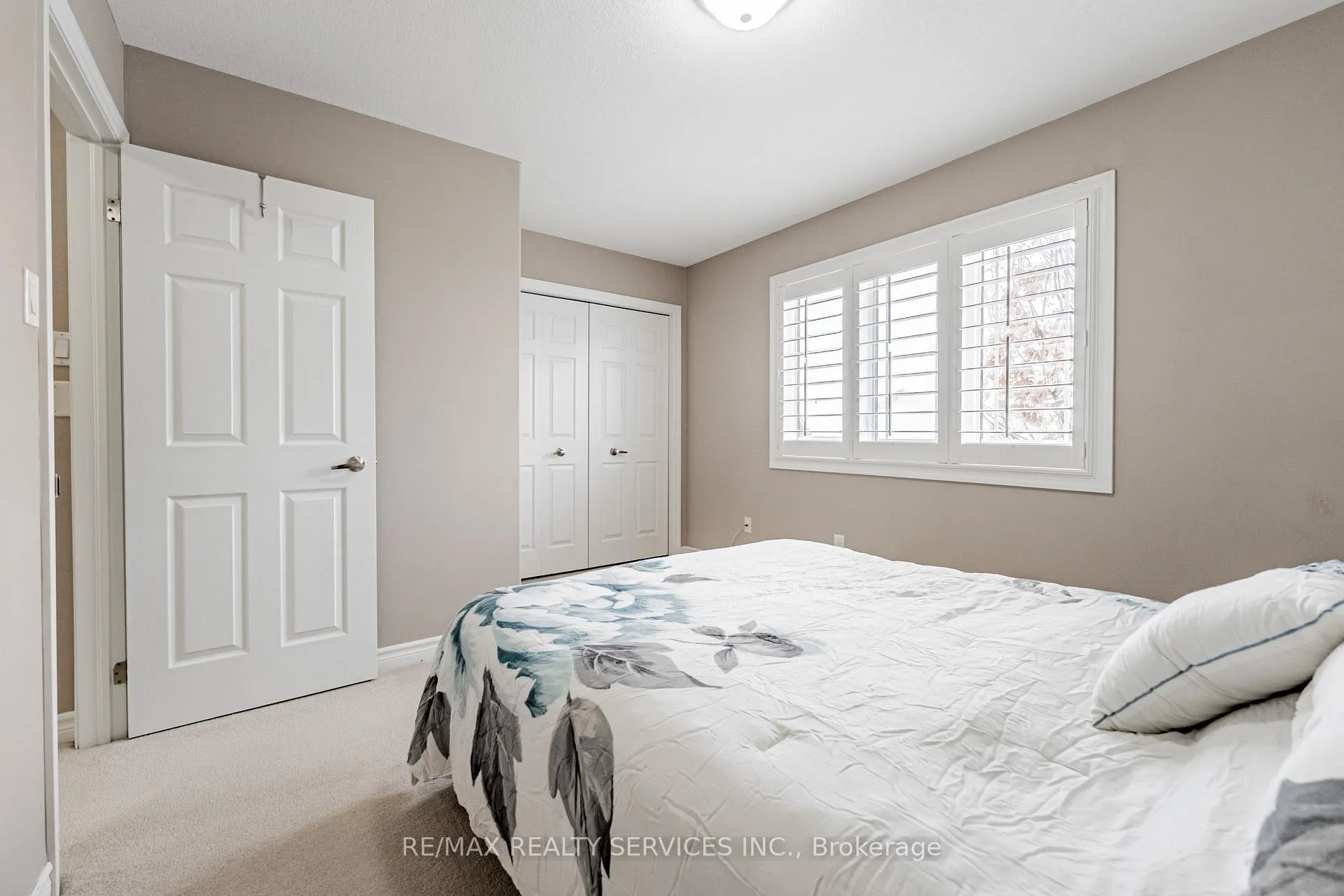 Photo 26 of Unit 32, 10 Foxglove Crescent, Kitchener, Larentian West — HOMEH