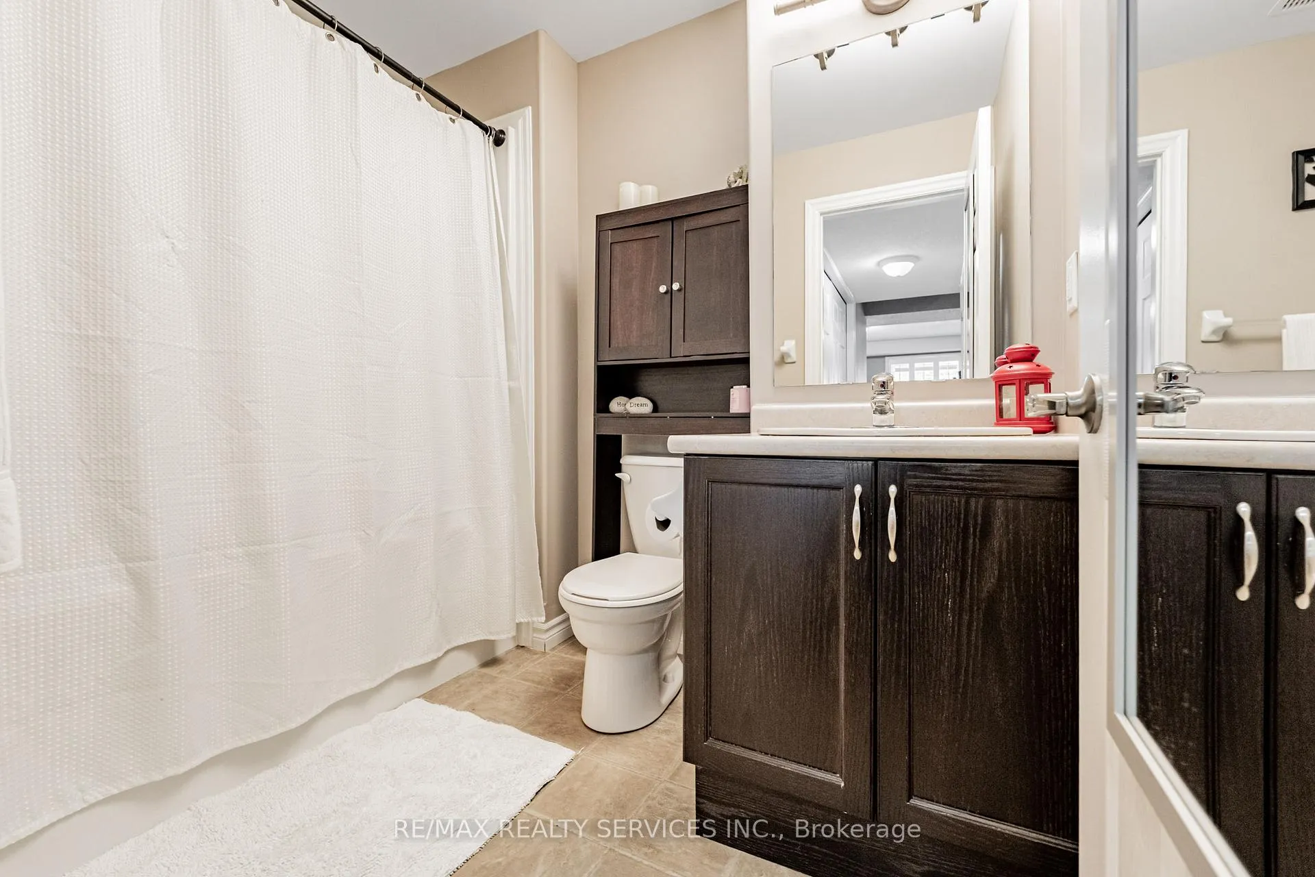 Photo 38 of Unit 32, 10 Foxglove Crescent, Kitchener, Larentian West — HOMEH
