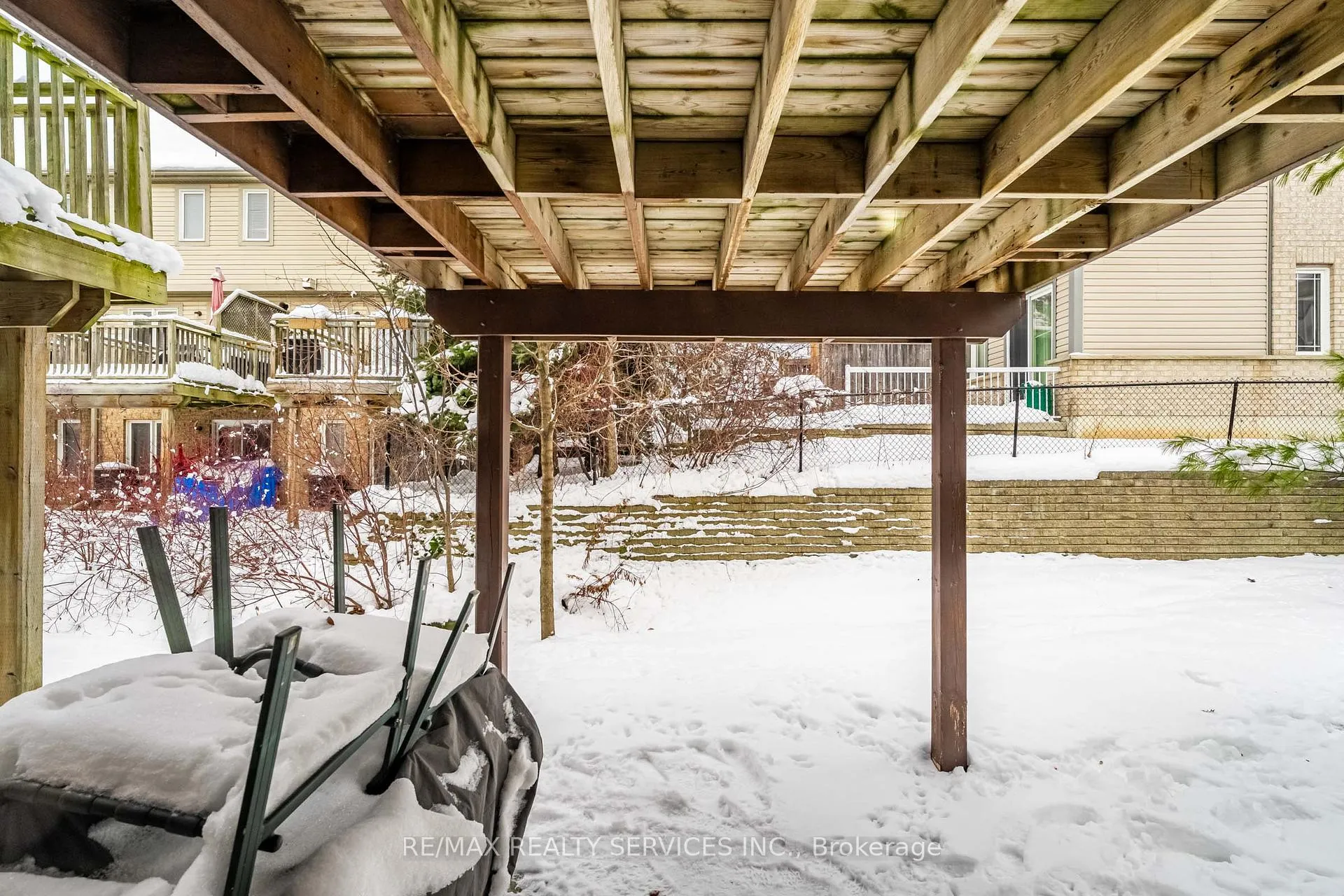Photo 40 of Unit 32, 10 Foxglove Crescent, Kitchener, Larentian West — HOMEH