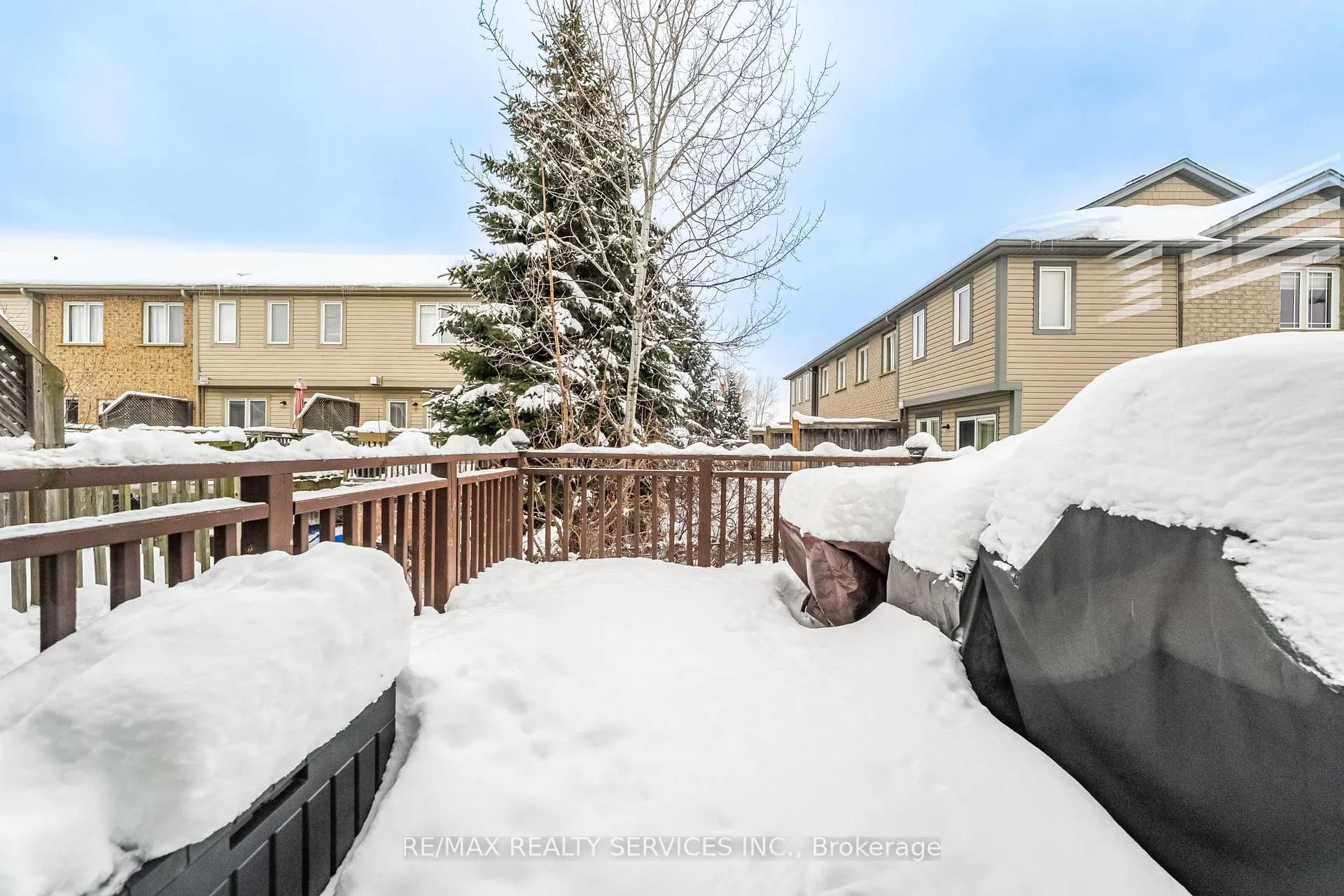 Photo 42 of Unit 32, 10 Foxglove Crescent, Kitchener, Larentian West — HOMEH