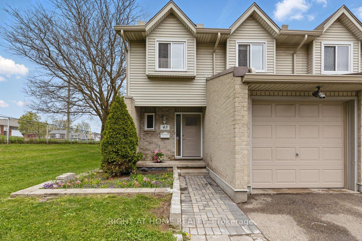 Photo 2 of Unit 43, 20 Paulander Drive, Kitchener — HOMEH