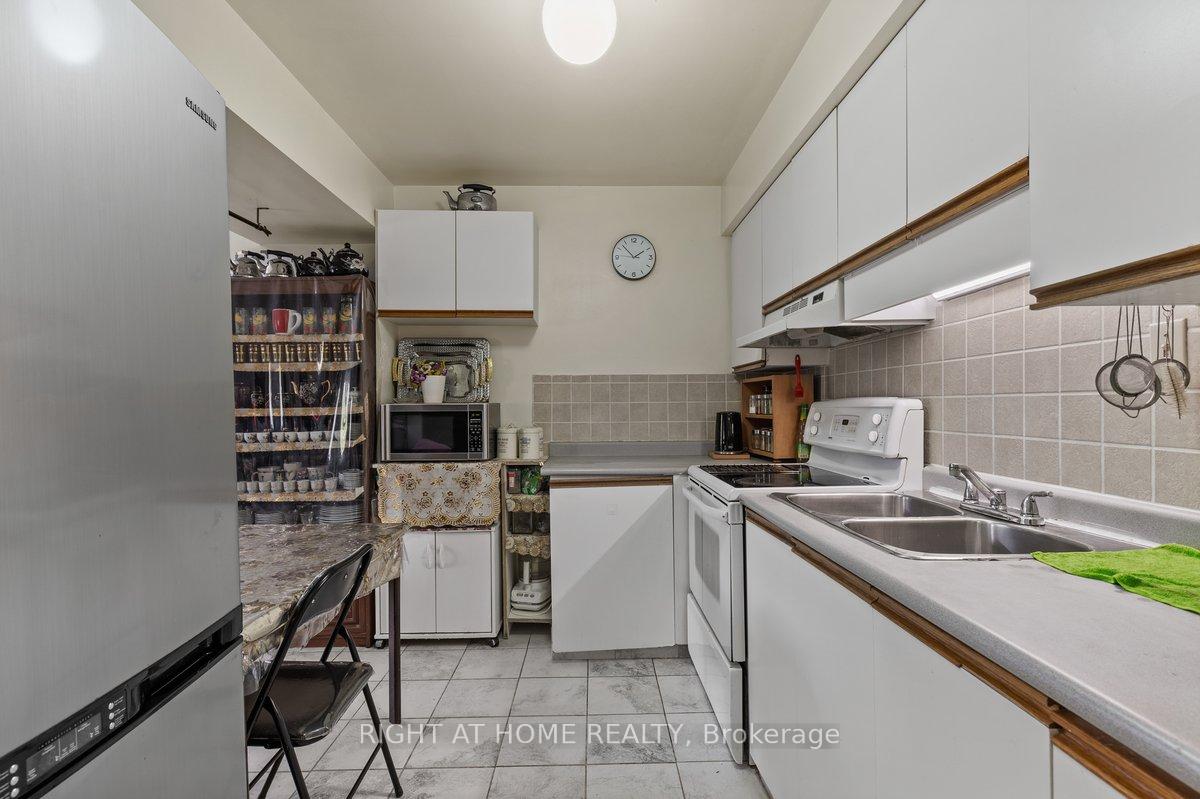 Photo 9 of Unit 43, 20 Paulander Drive, Kitchener — HOMEH