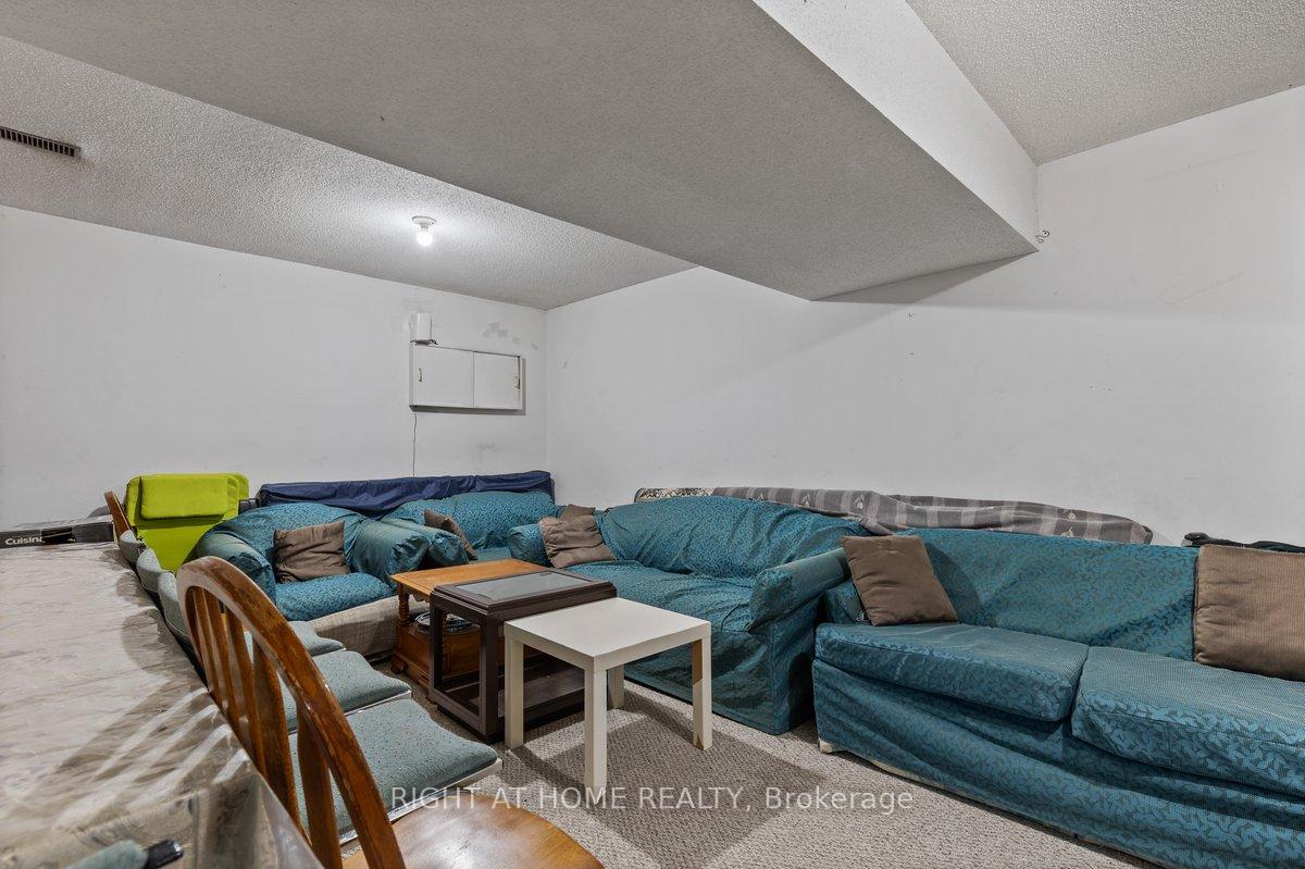 Photo 22 of Unit 43, 20 Paulander Drive, Kitchener — HOMEH