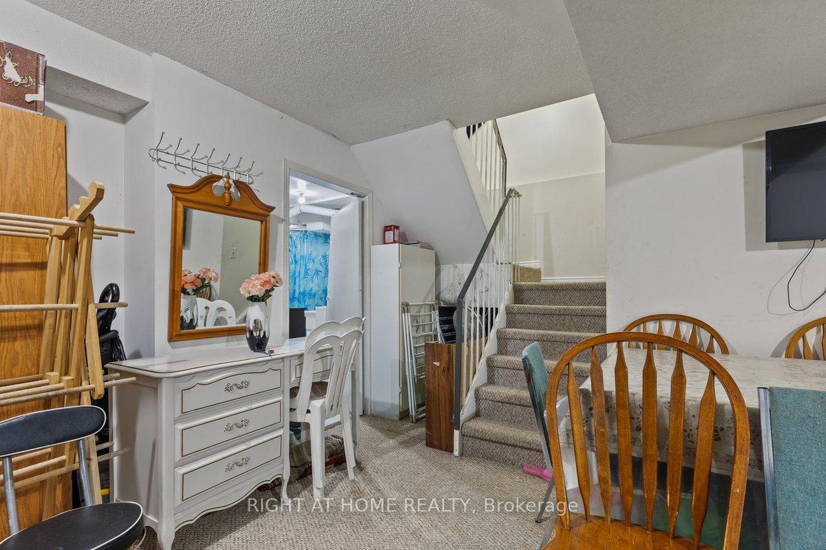 Photo 23 of Unit 43, 20 Paulander Drive, Kitchener — HOMEH